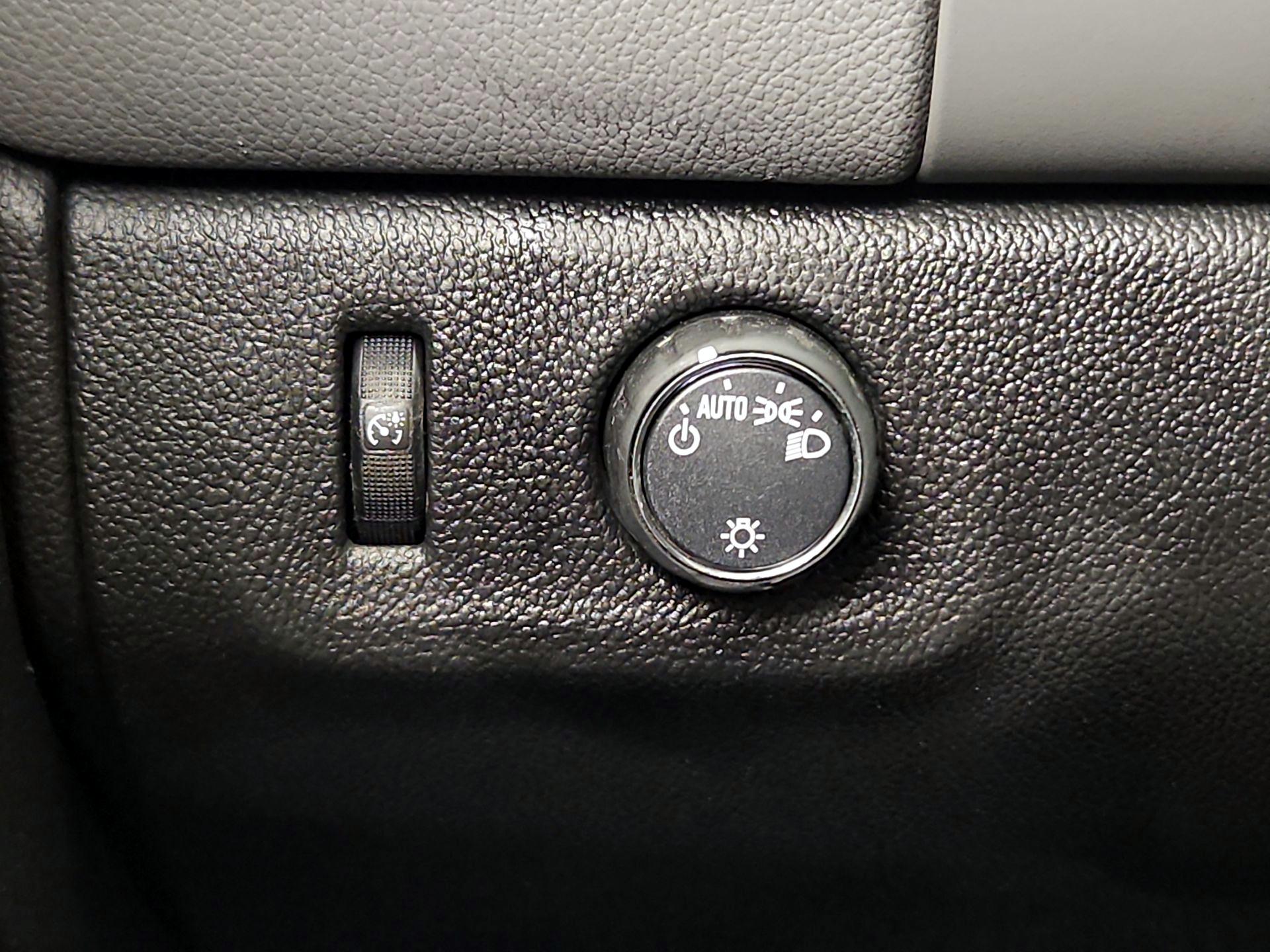 Thumbnail: 2020 Chevrolet Colorado - 13