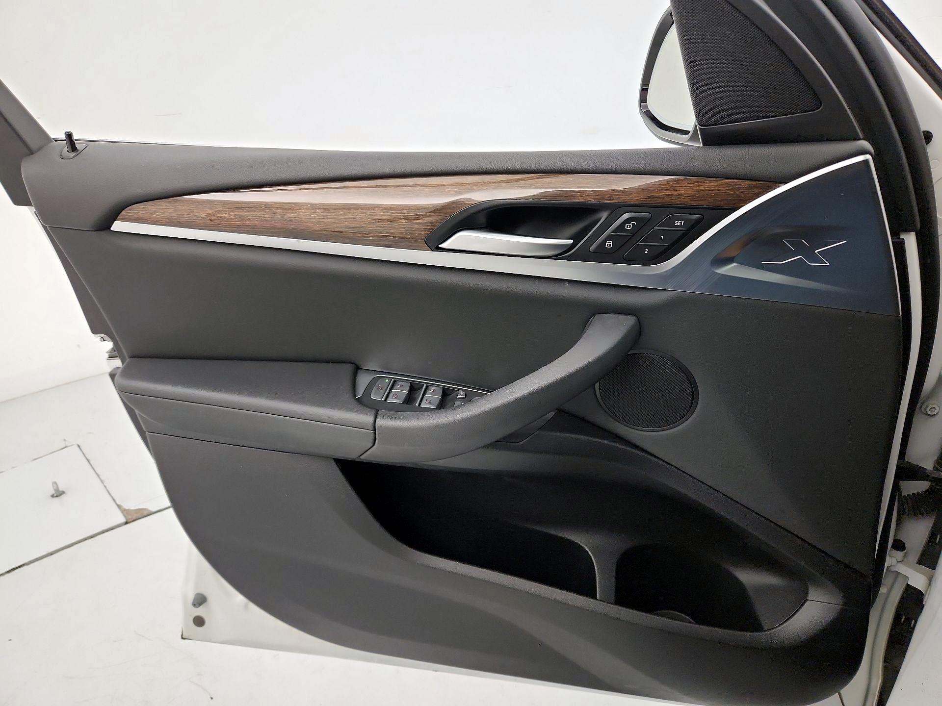 Thumbnail: 2020 BMW X3 - 12