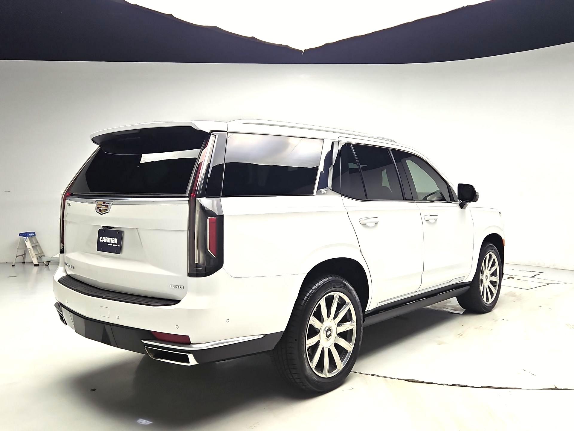 Thumbnail: 2023 Cadillac Escalade - 5