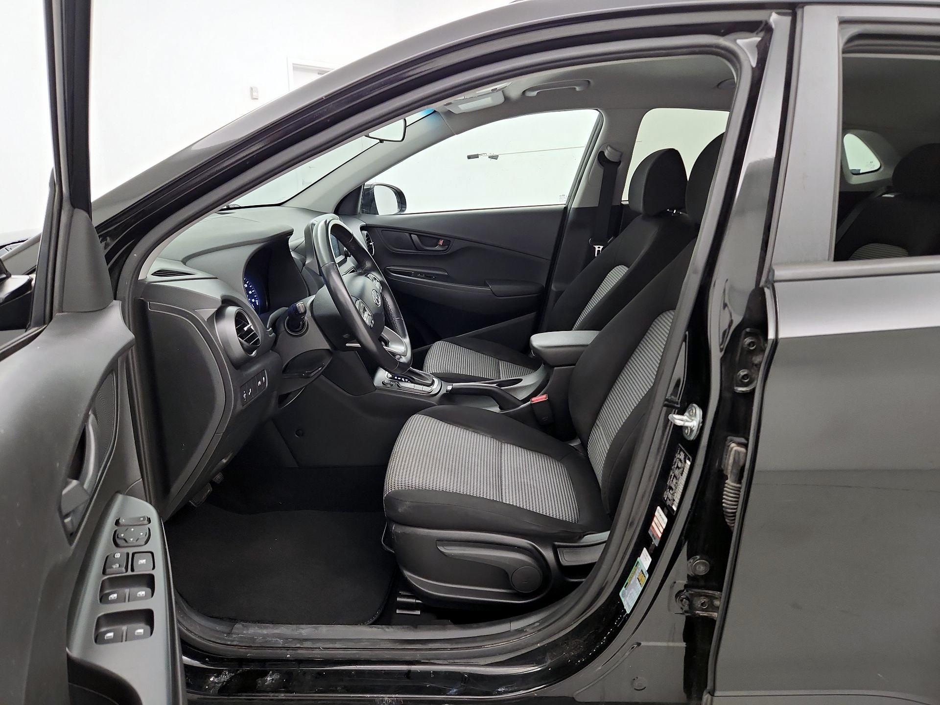 Thumbnail: 2020 Hyundai Kona - 11