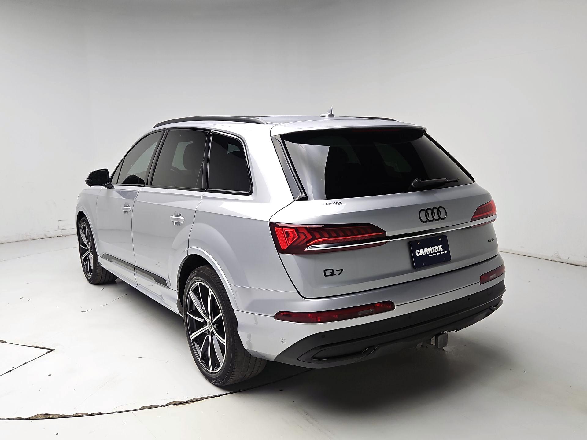 Thumbnail: 2021 Audi Q7 - 7