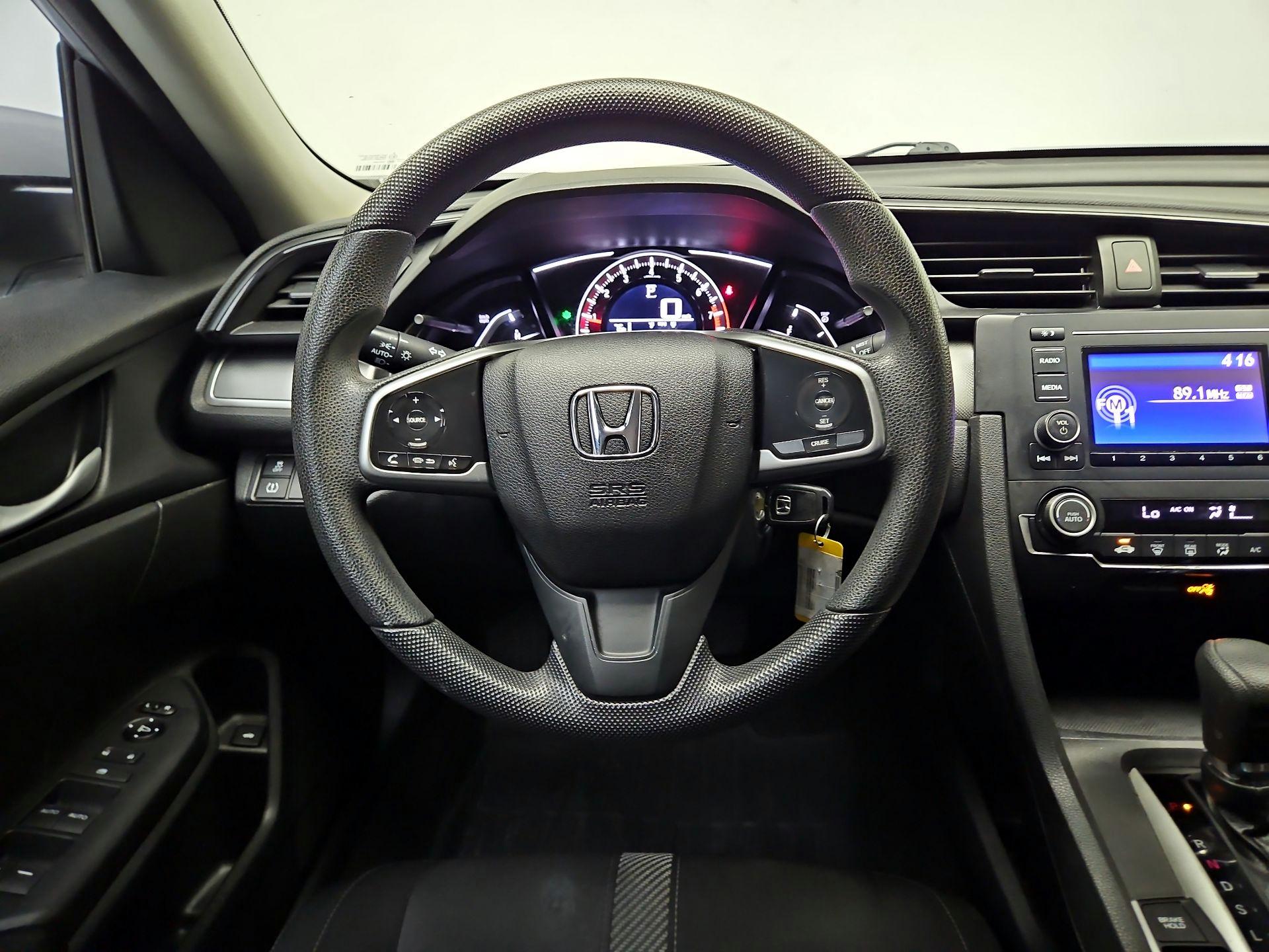 Thumbnail: 2018 Honda Civic - 10