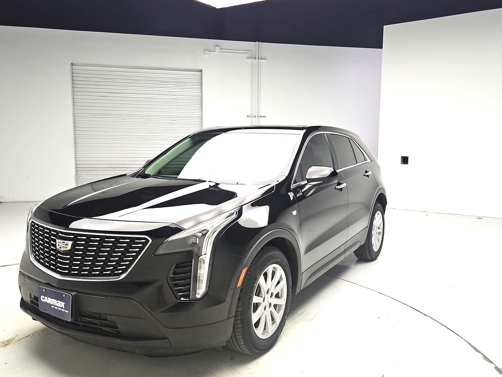 Thumbnail: 2021 Cadillac XT4 - 3