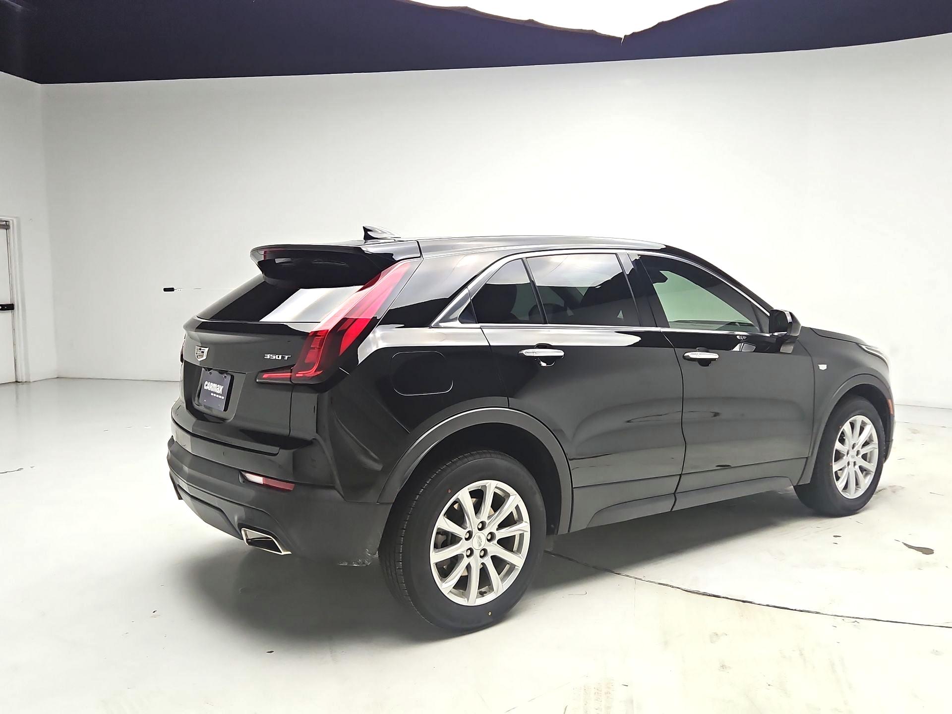 Thumbnail: 2021 Cadillac XT4 - 5