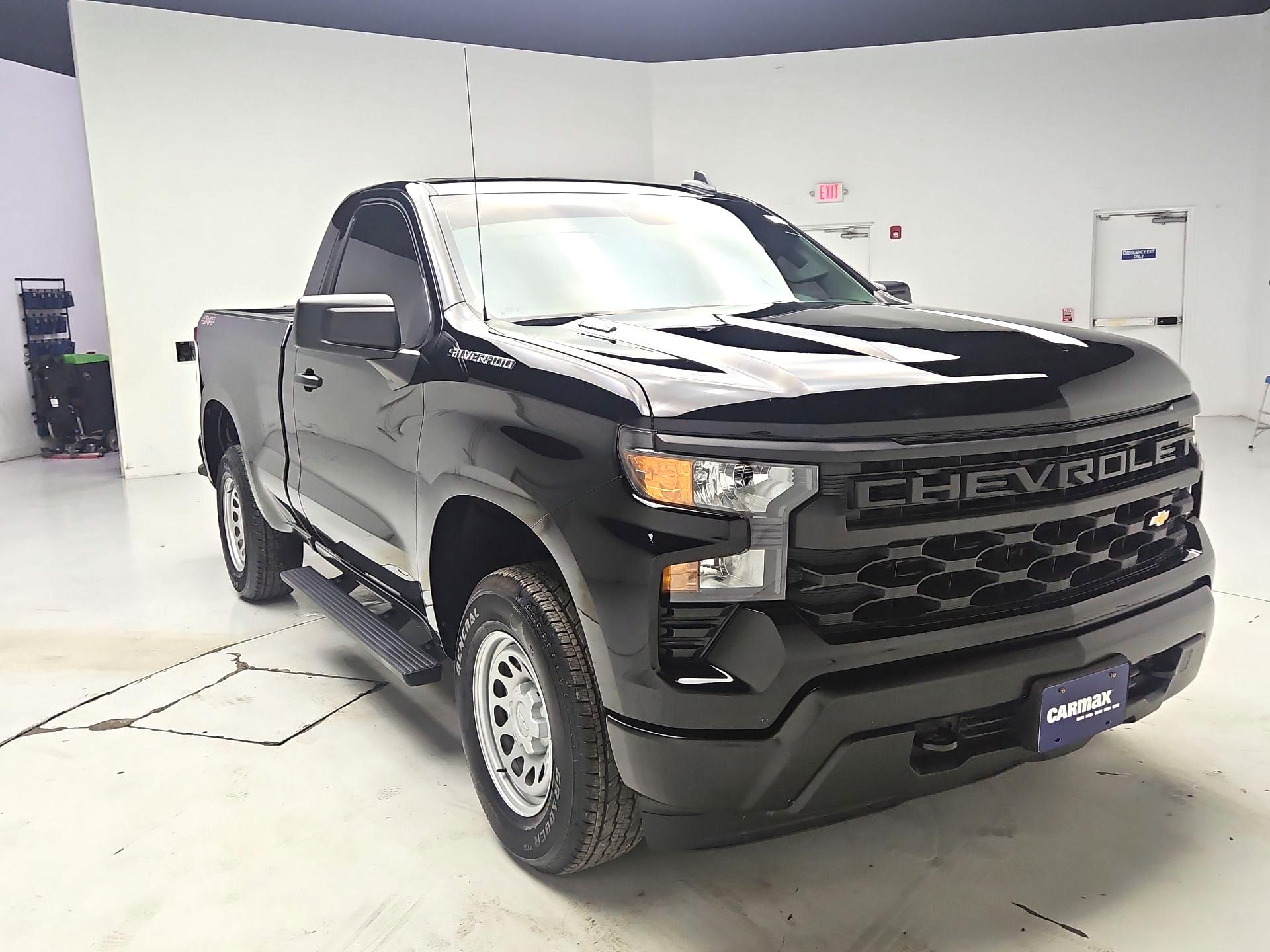 Thumbnail: 2025 Chevrolet Silverado 1500 - 1