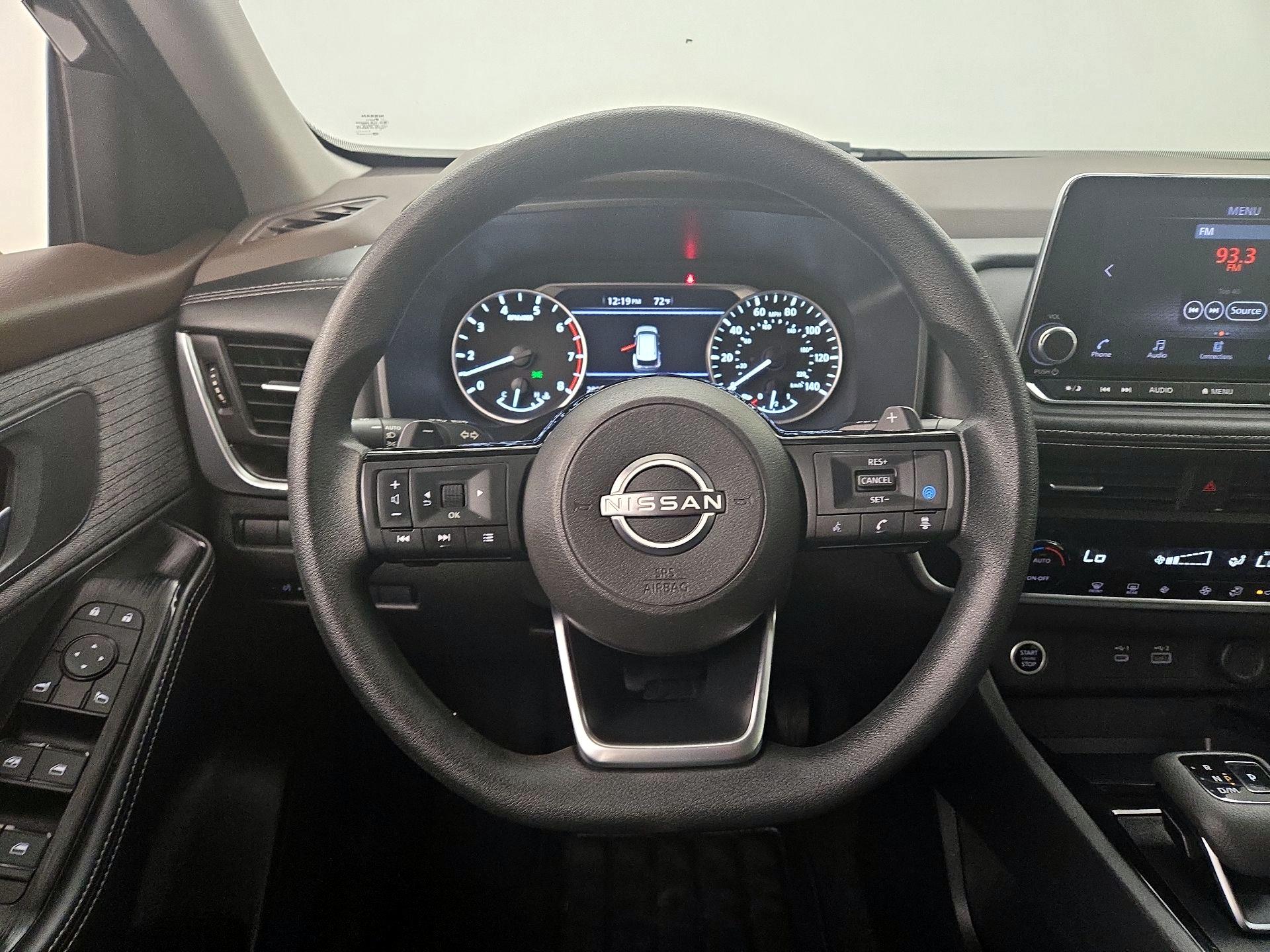Thumbnail: 2023 Nissan Rogue - 10