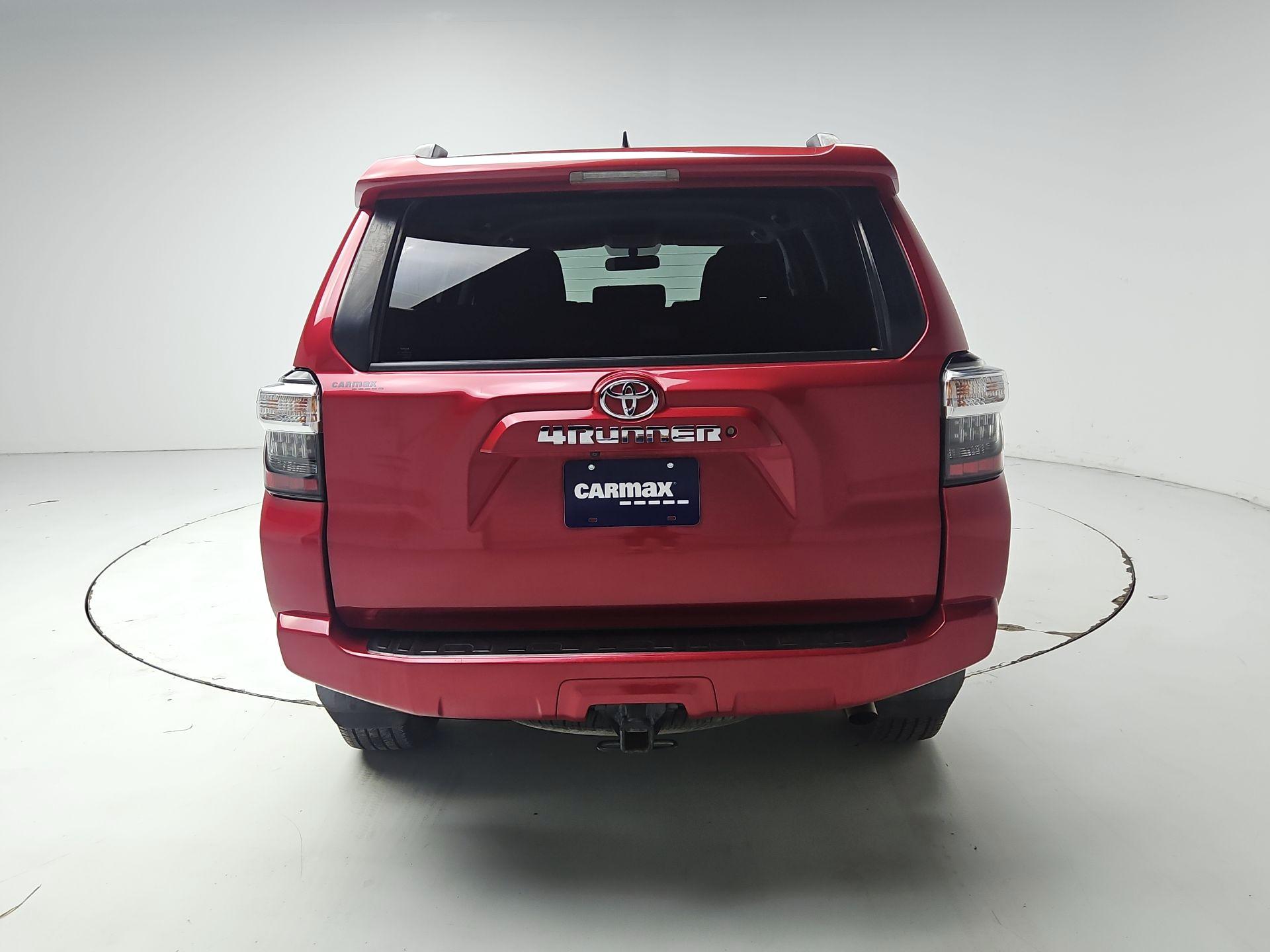 Thumbnail: 2018 Toyota 4Runner - 6