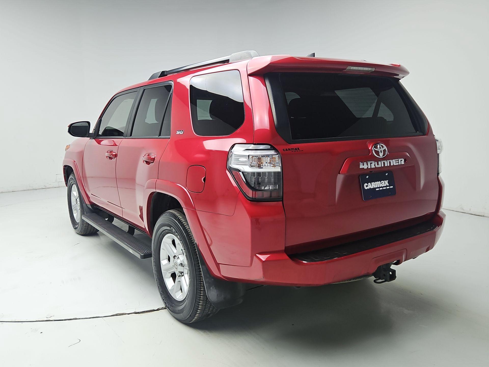 Thumbnail: 2018 Toyota 4Runner - 7