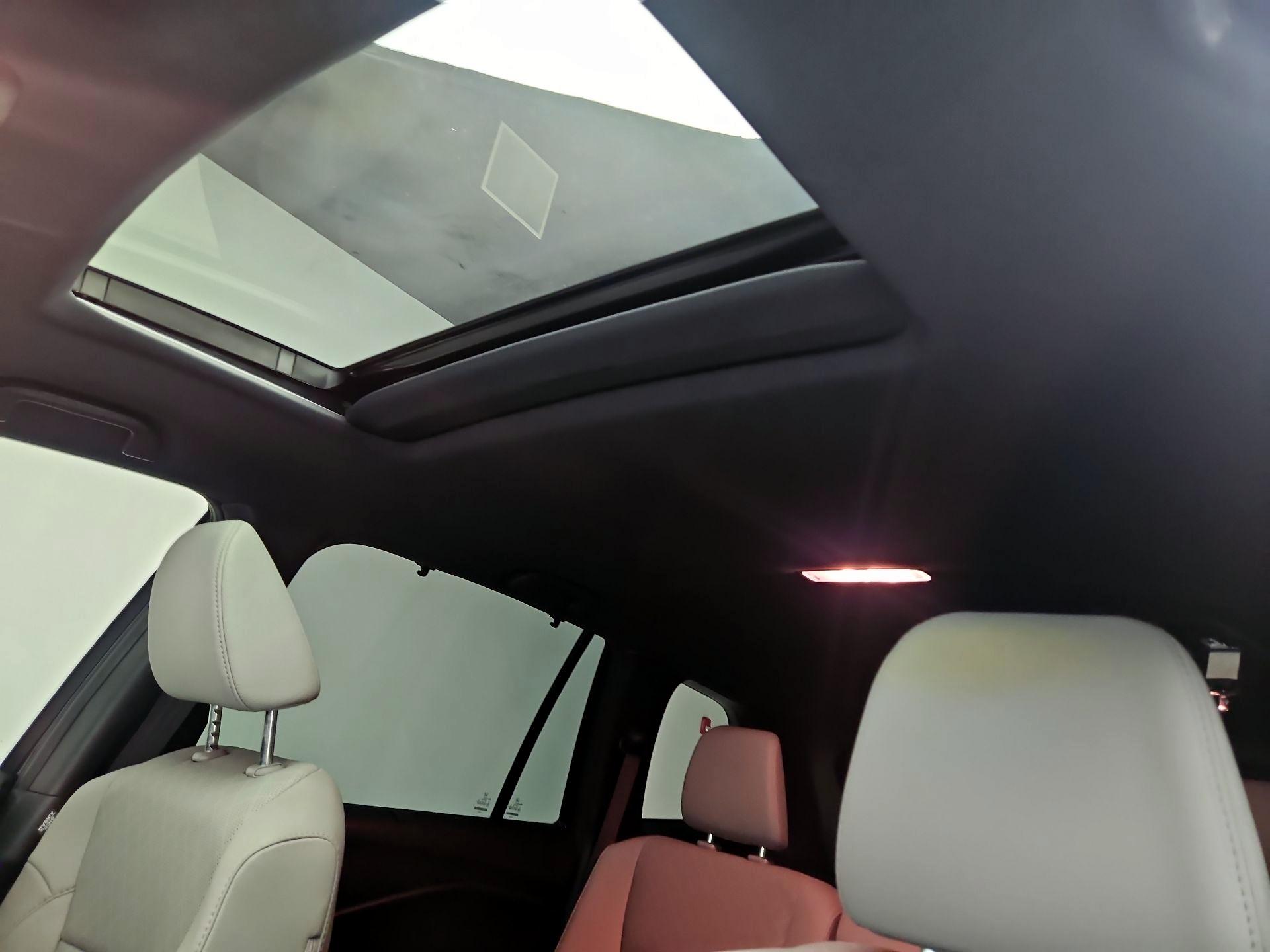 Thumbnail: 2019 Honda Passport - 17