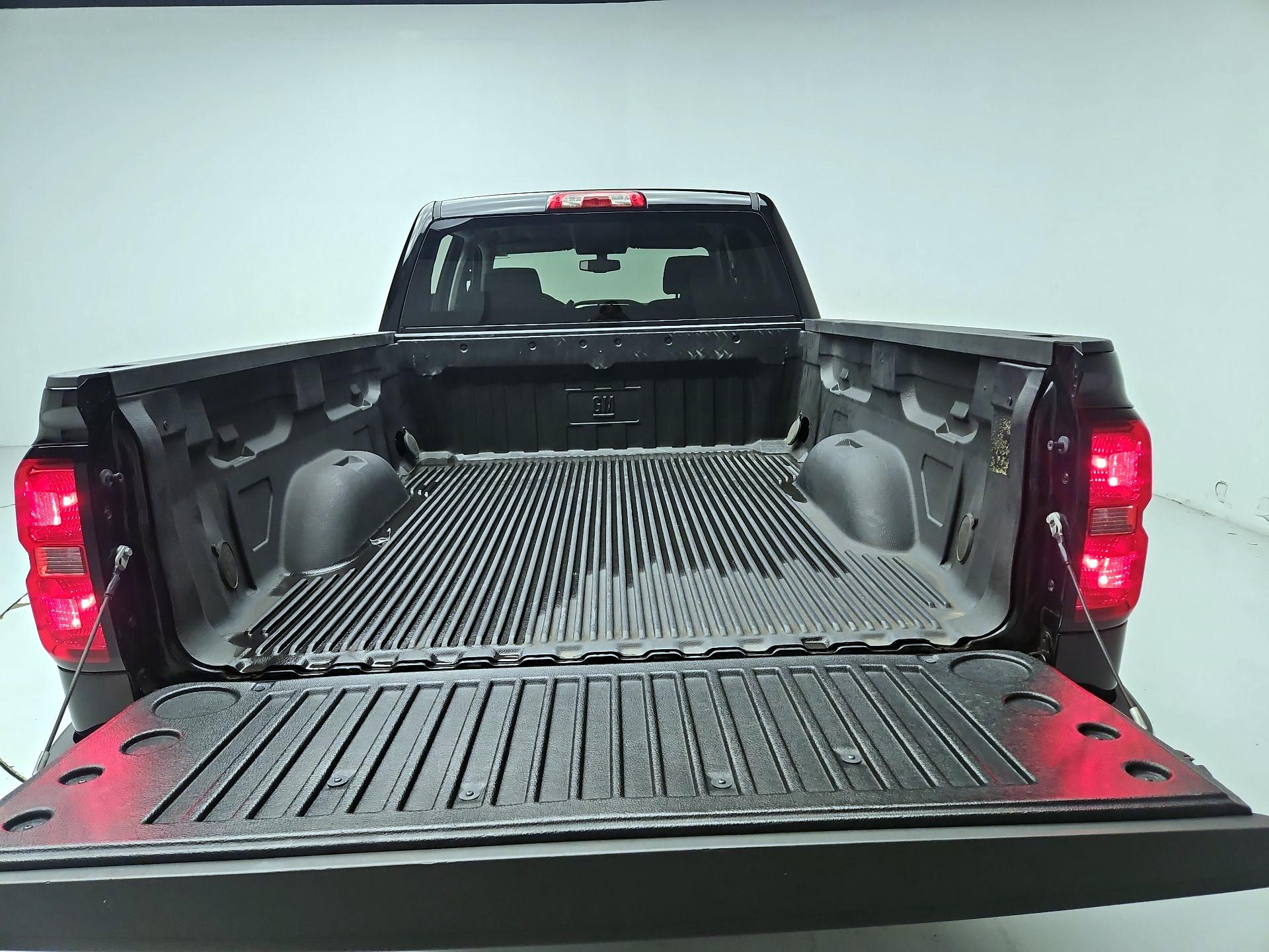 Thumbnail: 2014 Chevrolet Silverado 1500 - 19