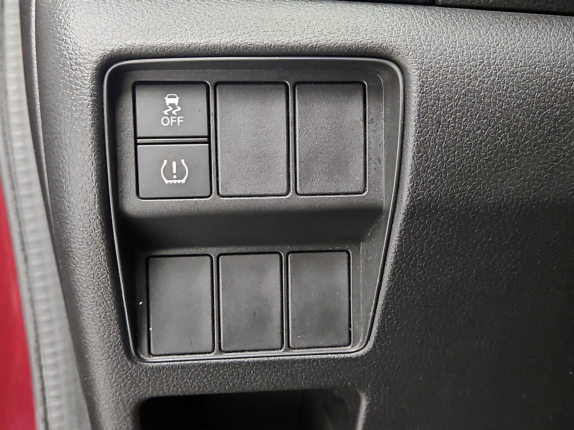 Thumbnail: 2019 Honda CR-V - 13
