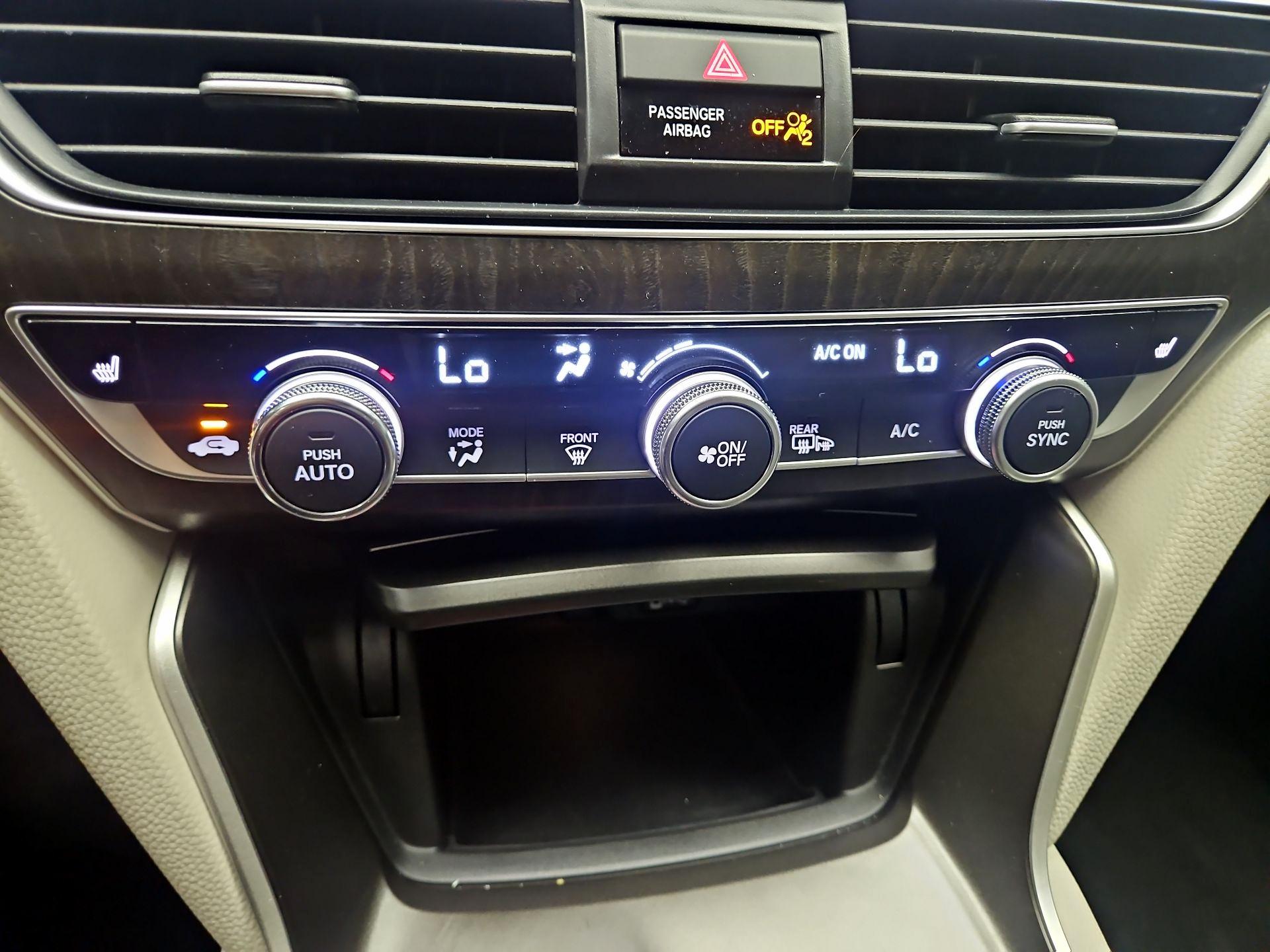 Thumbnail: 2019 Honda Accord - 14