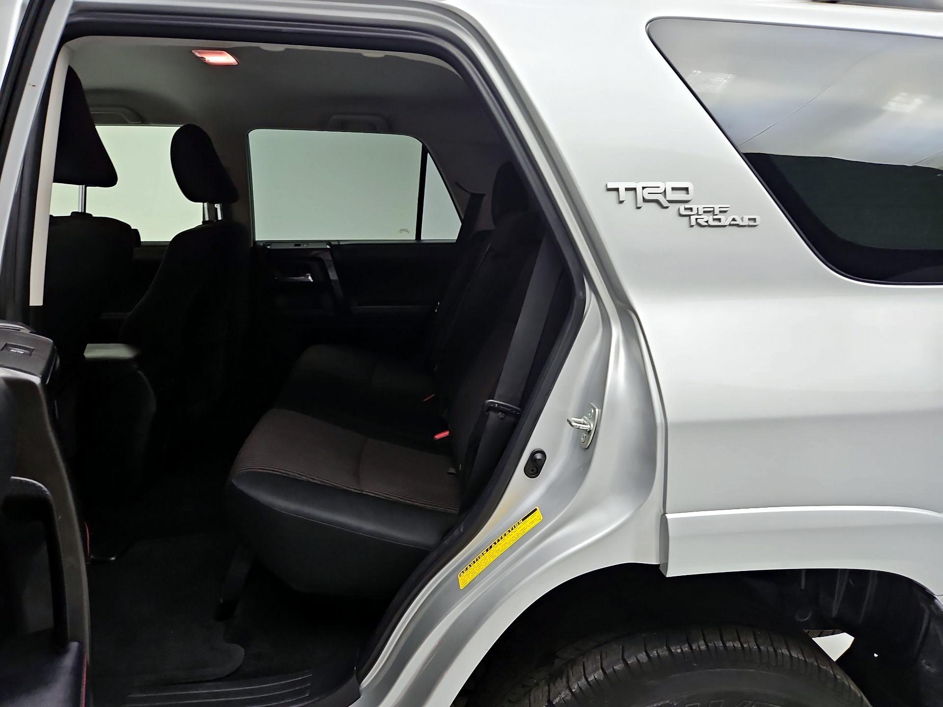 Thumbnail: 2022 Toyota 4Runner - 17