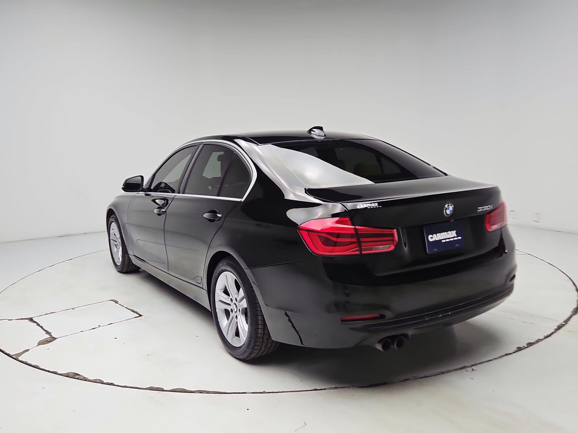 Thumbnail: 2018 BMW 3 Series - 7