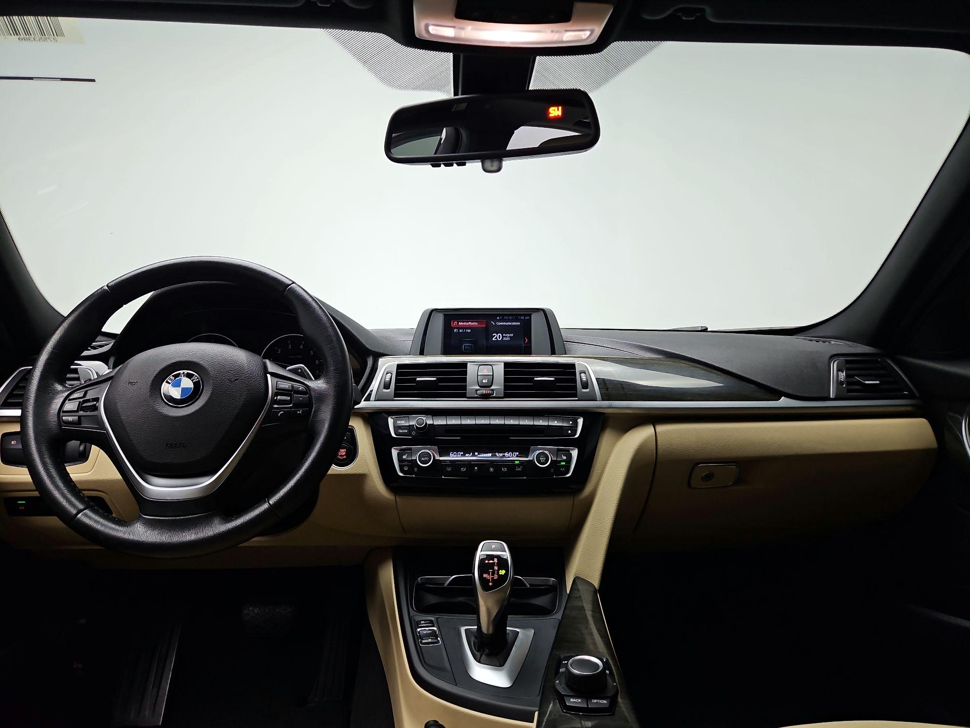 Thumbnail: 2018 BMW 3 Series - 8