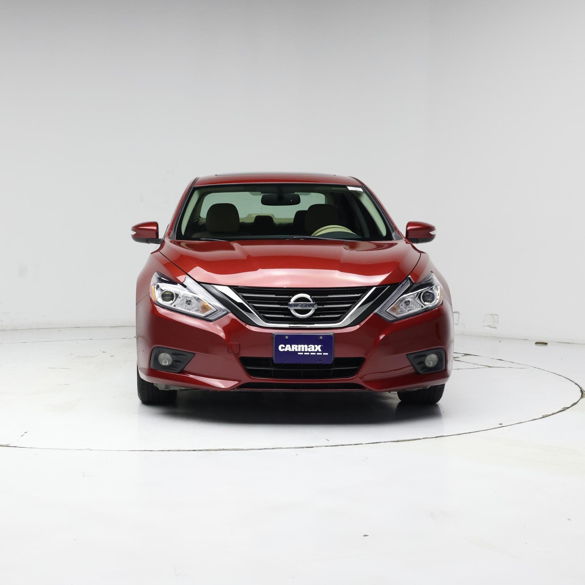 Thumbnail: 2016 Nissan Altima - 5