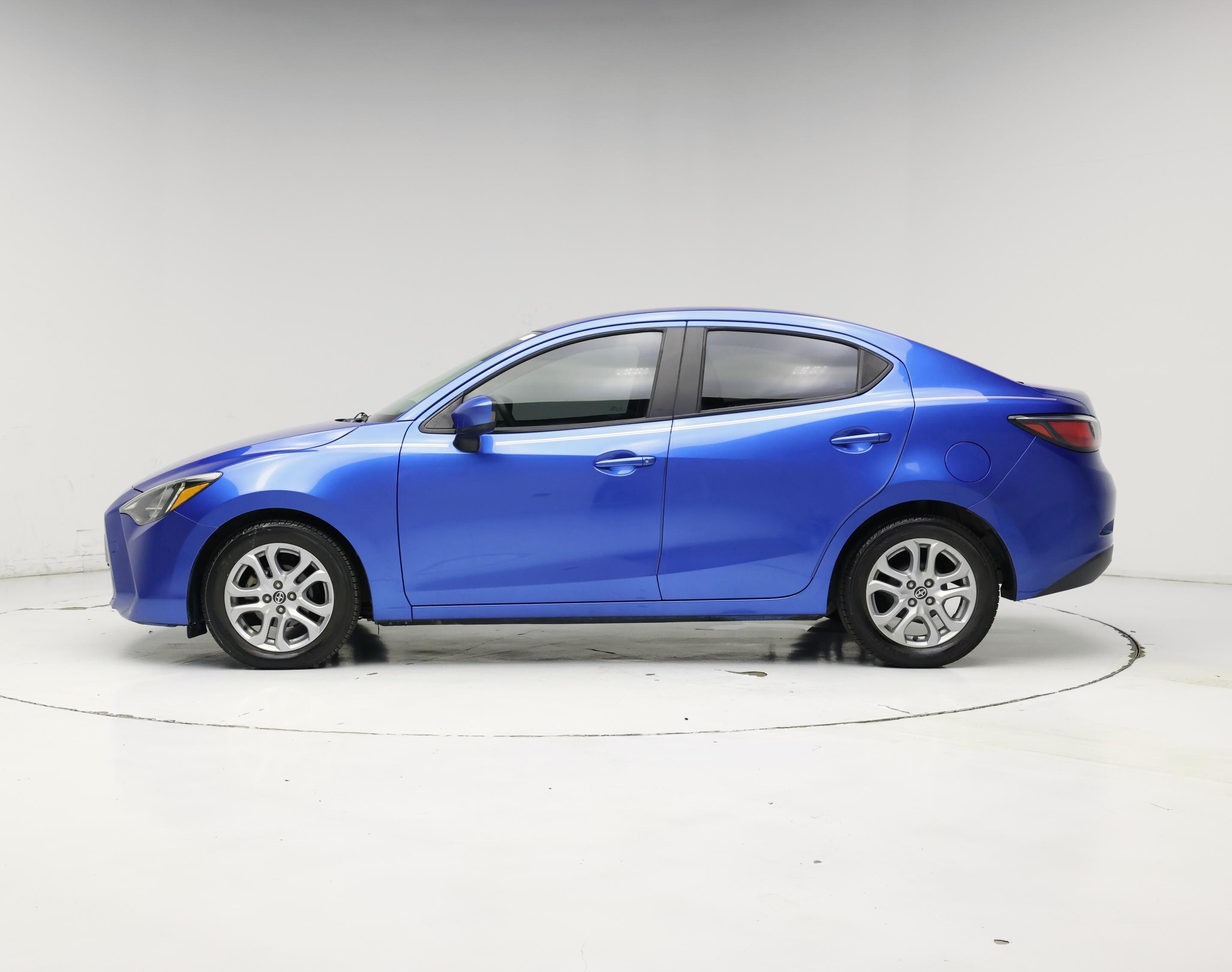 Thumbnail: 2016 Scion iA - 3