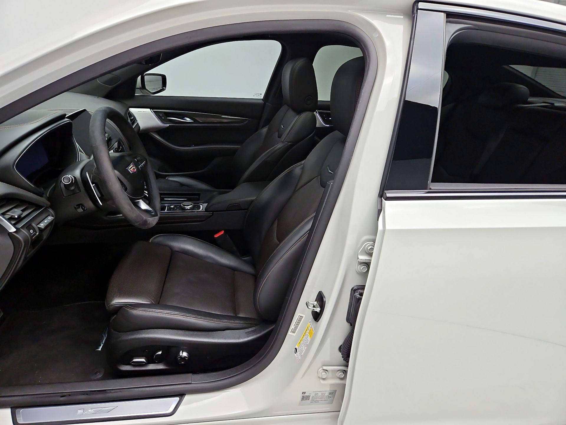 Thumbnail: 2021 Cadillac CT5 - 9
