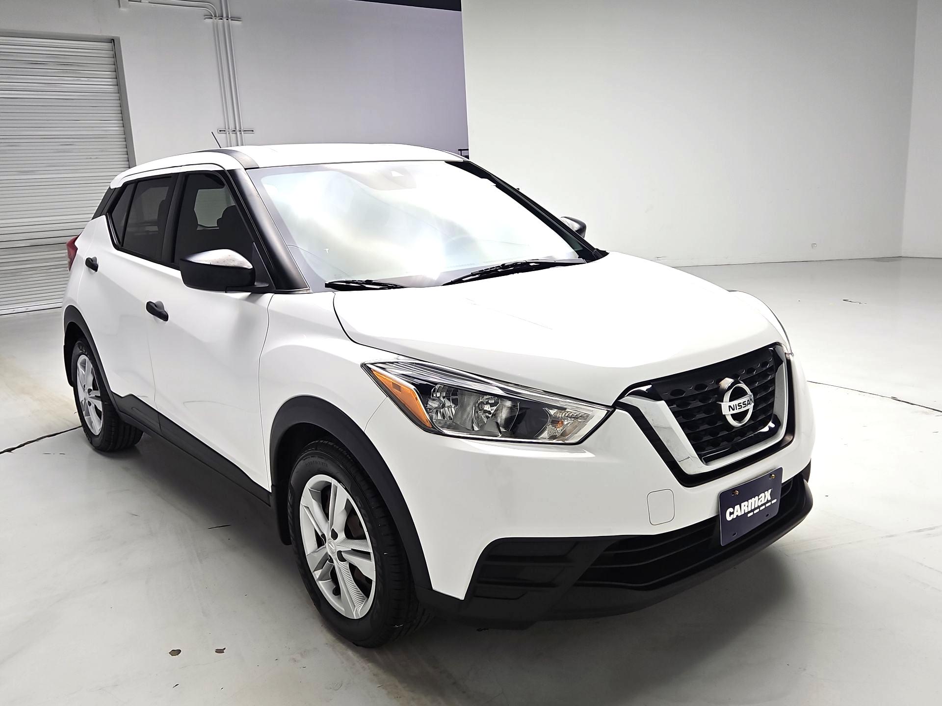 Thumbnail: 2020 Nissan Kicks - 1