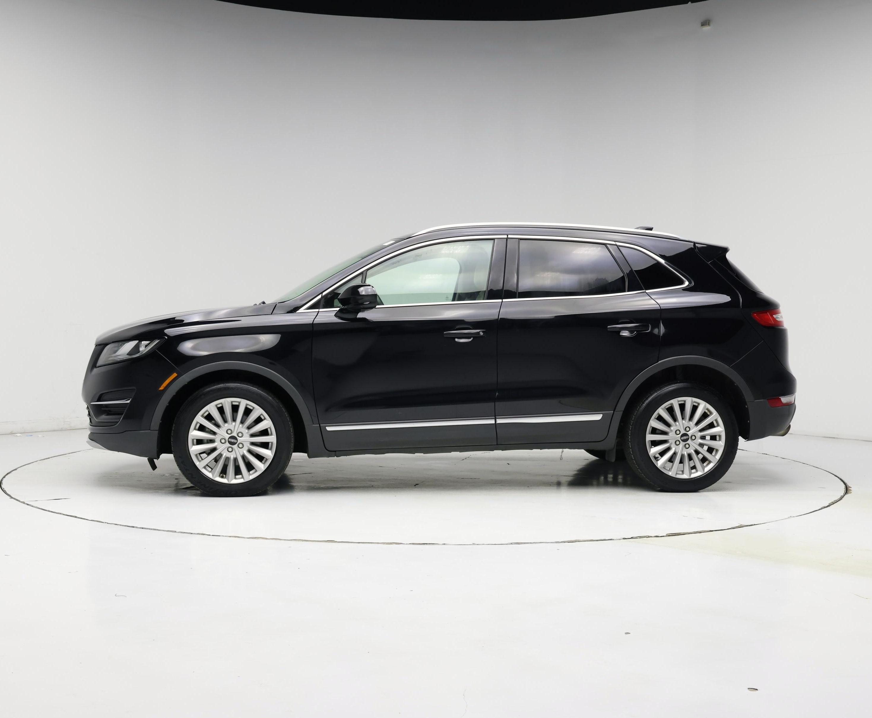 Thumbnail: 2019 Lincoln MKC - 3
