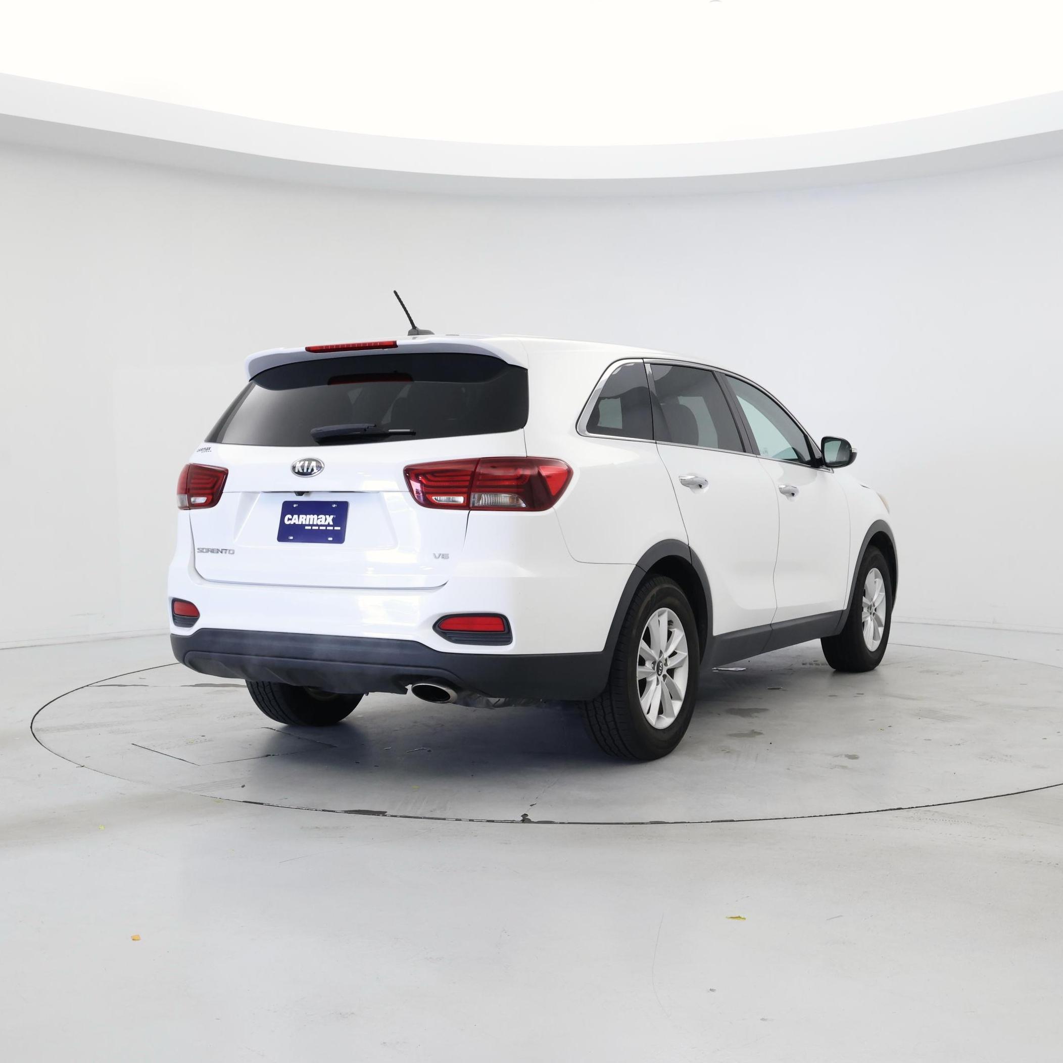Thumbnail: 2019 Kia Sorento - 8