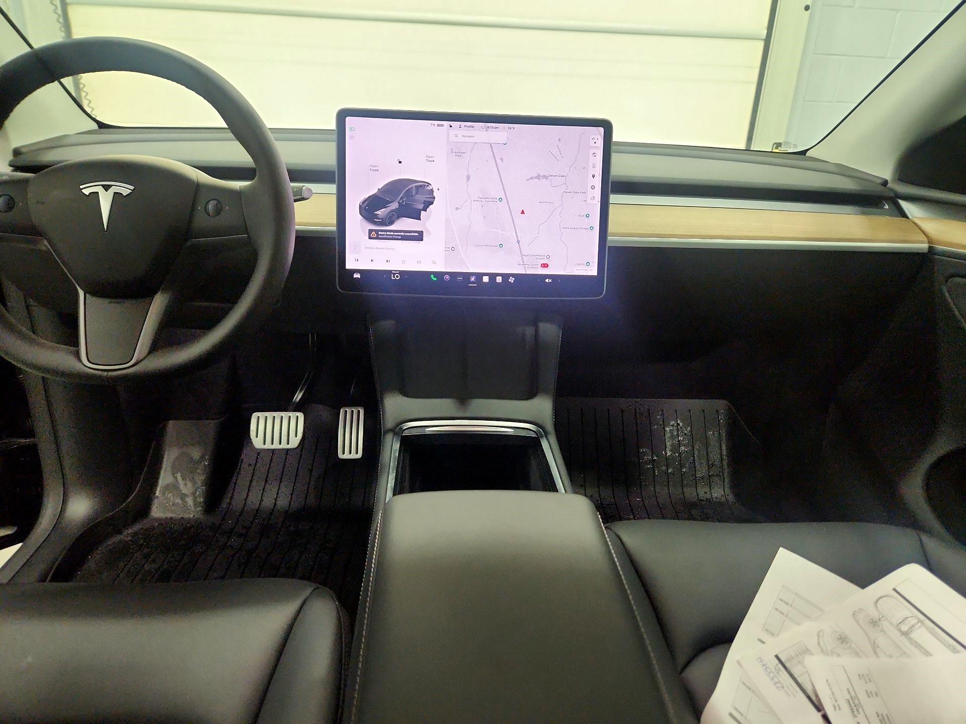 Thumbnail: 2025 Tesla Model Y - 9