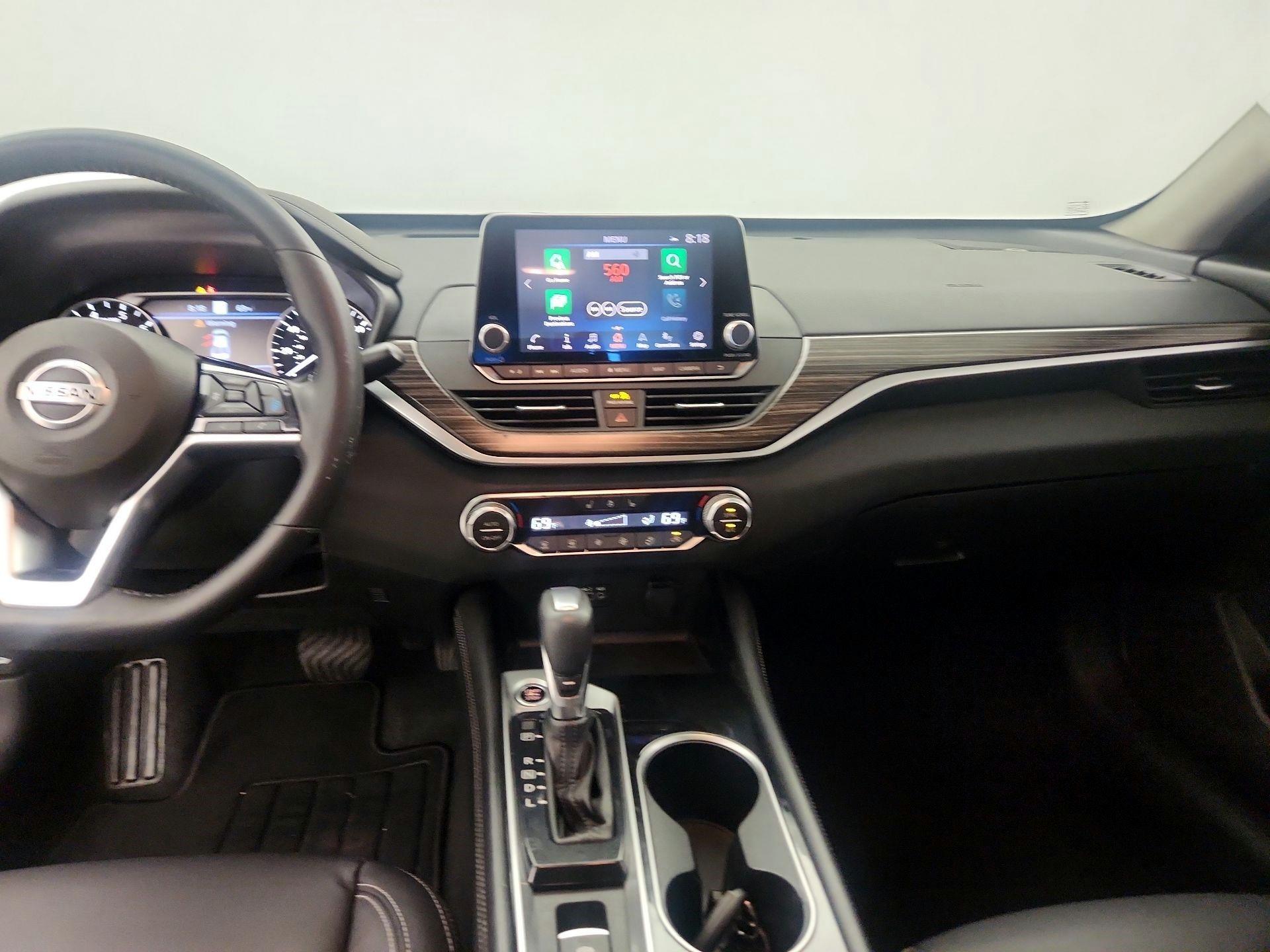 Thumbnail: 2020 Nissan Altima - 9