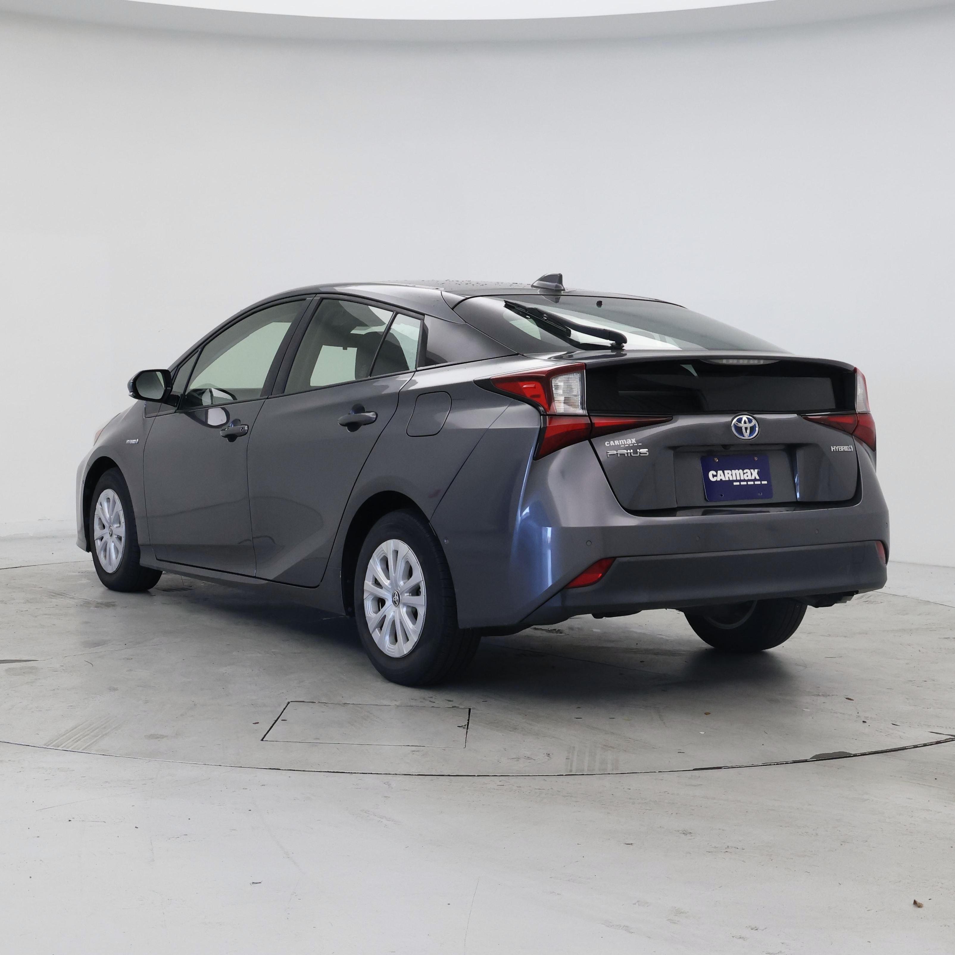 Thumbnail: 2020 Toyota Prius - 2