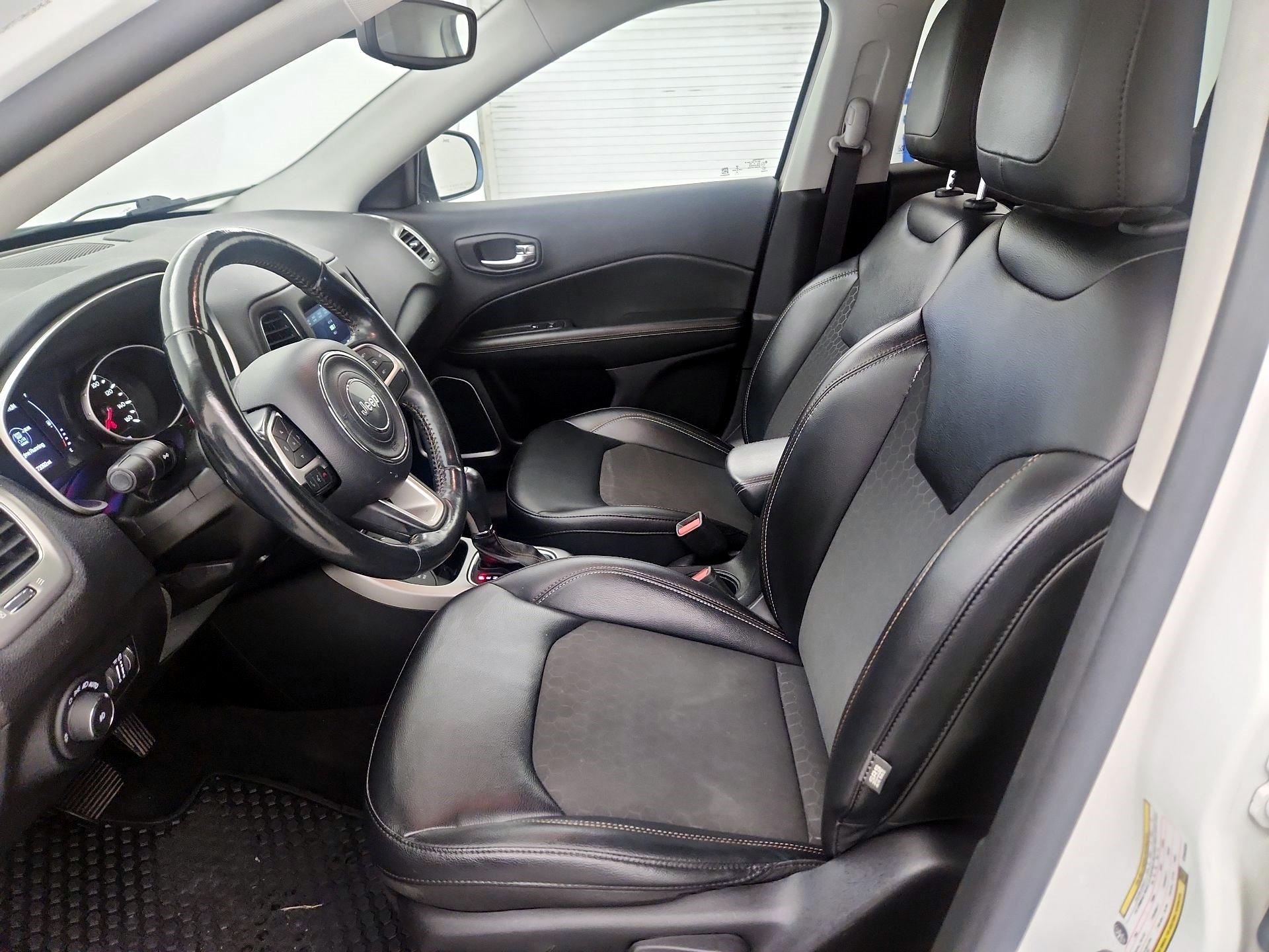 Thumbnail: 2019 Jeep Compass - 11