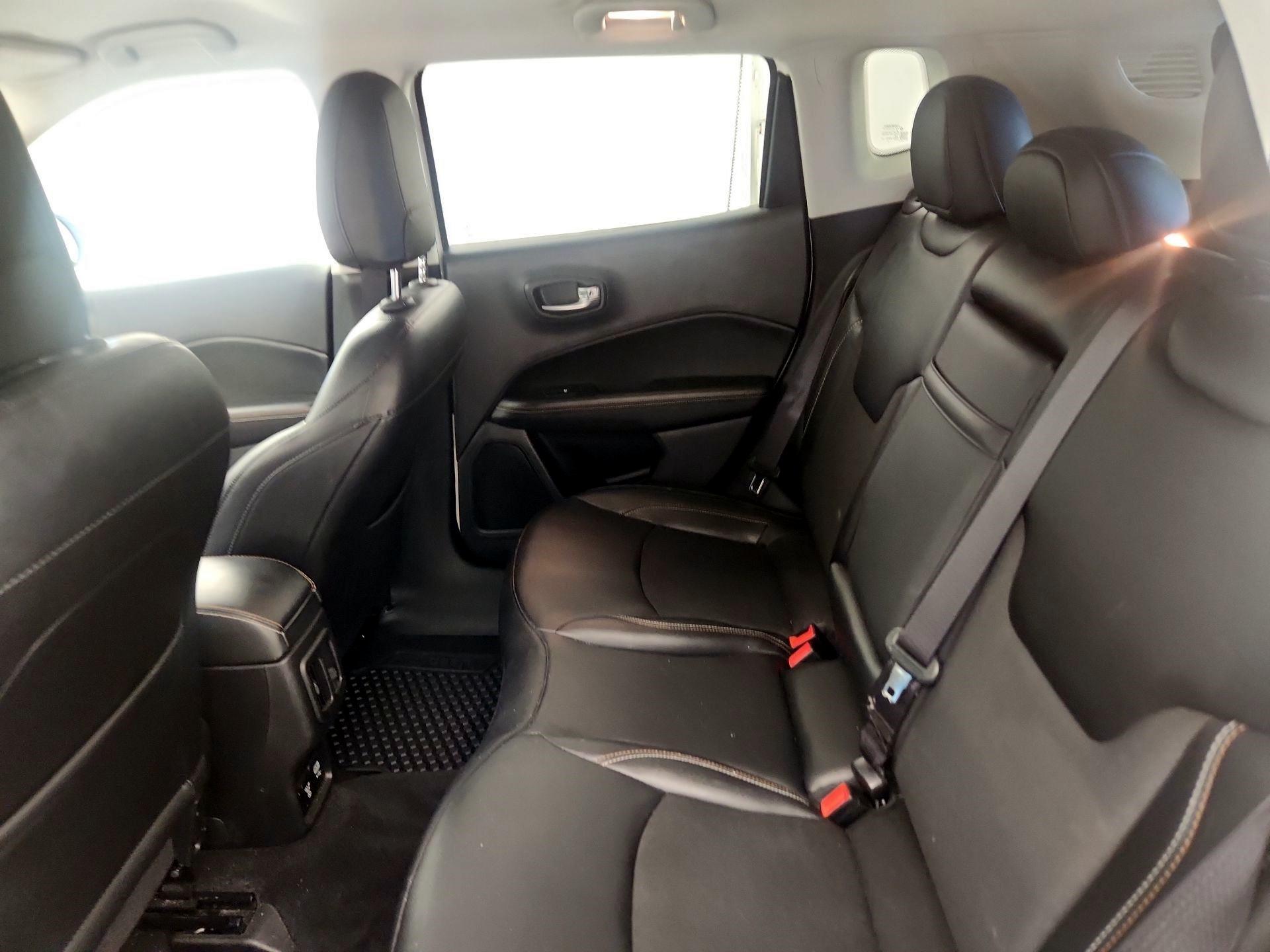 Thumbnail: 2019 Jeep Compass - 19