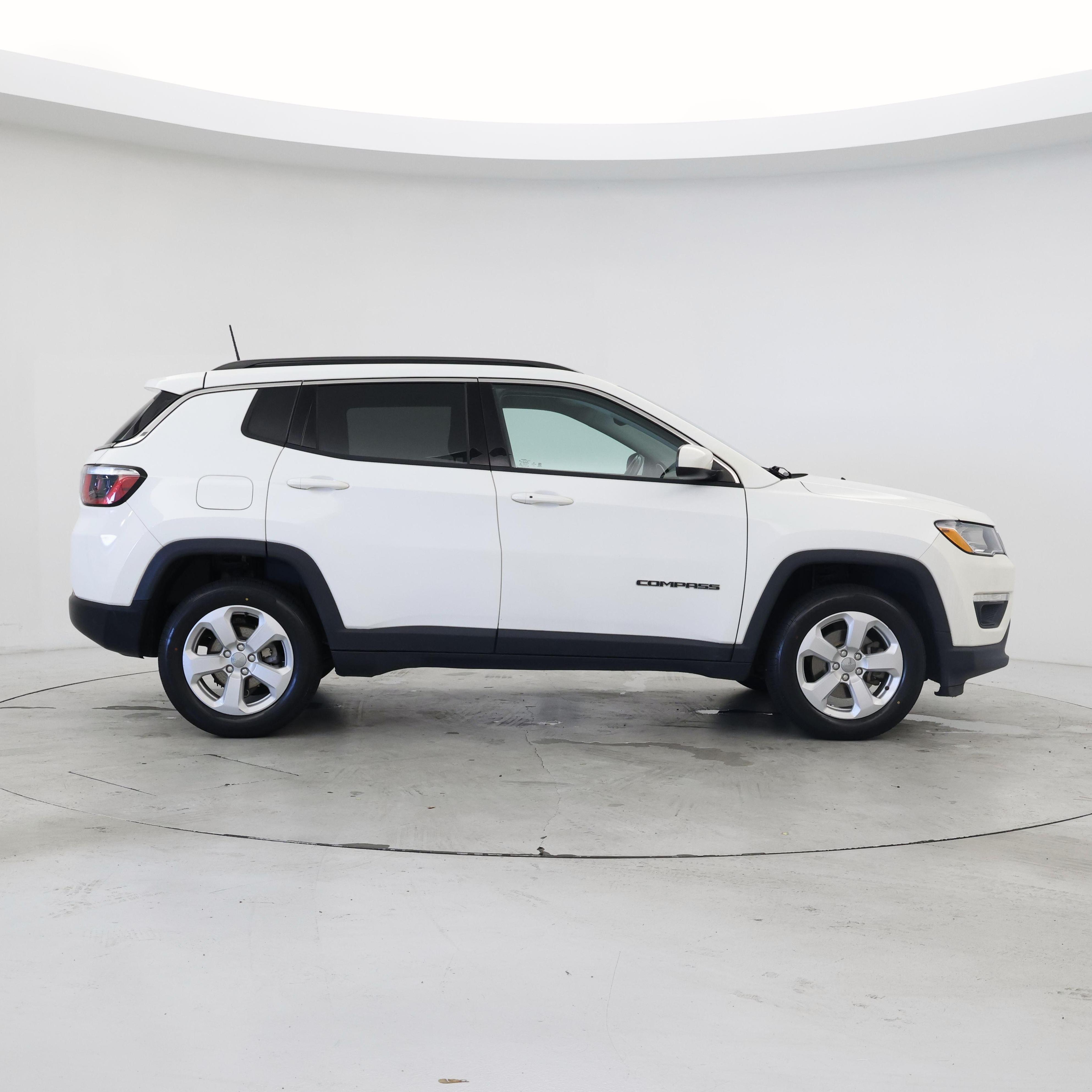 Thumbnail: 2019 Jeep Compass - 7