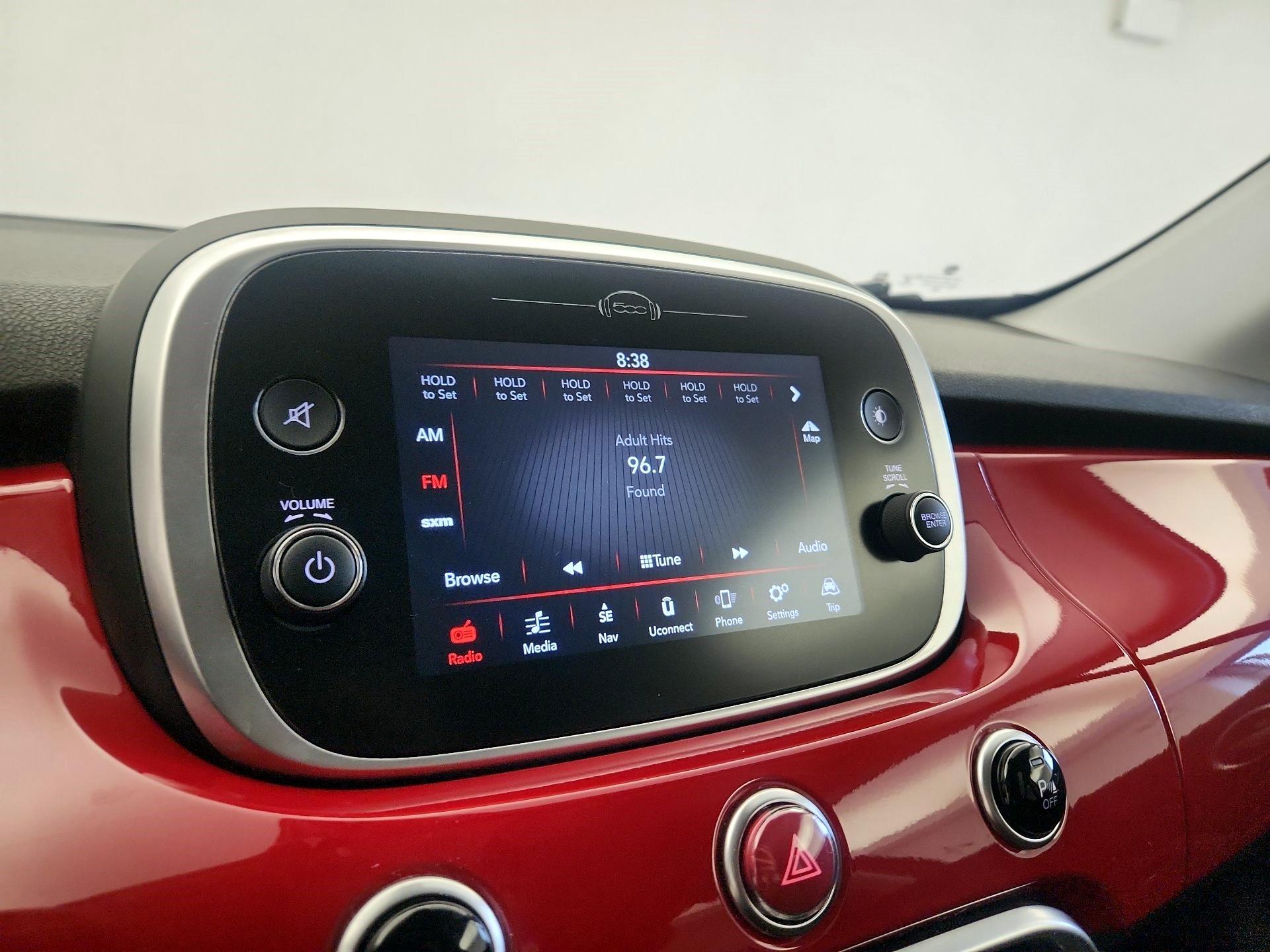 Thumbnail: 2018 Fiat 500X - 16
