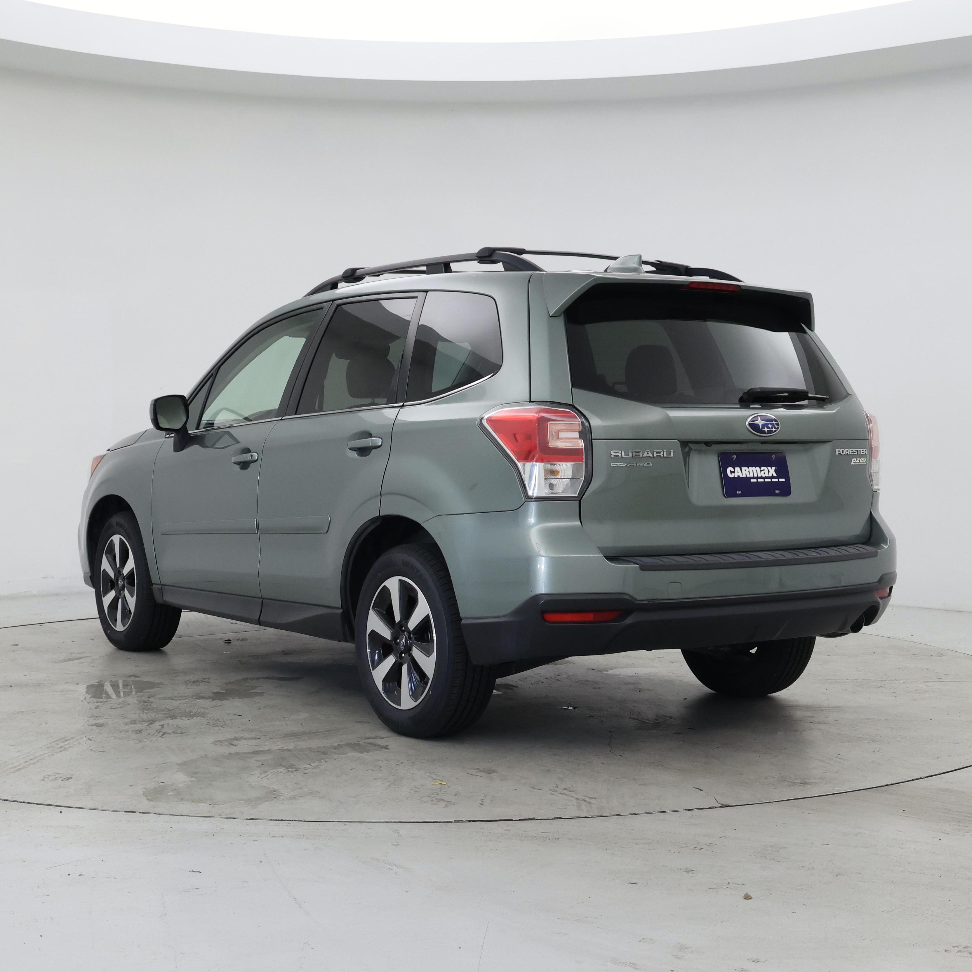 Thumbnail: 2017 Subaru Forester - 2