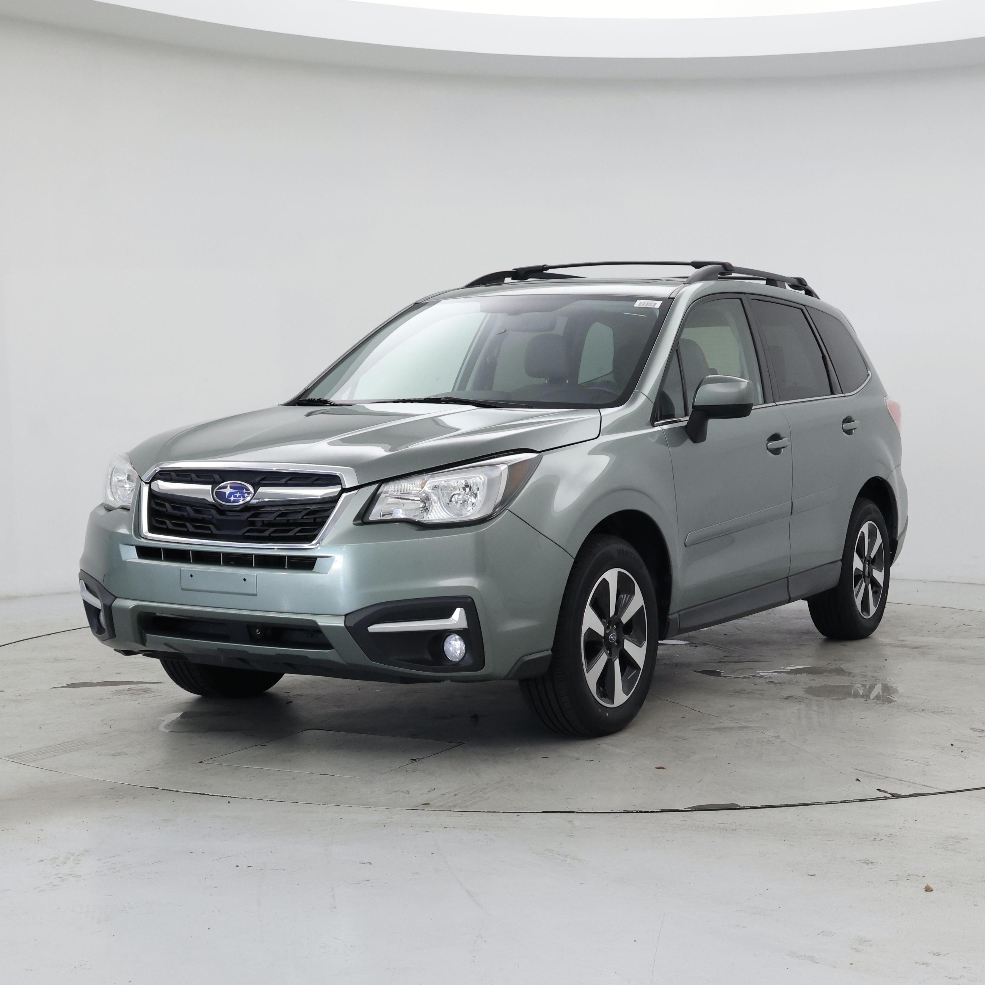 Thumbnail: 2017 Subaru Forester - 4