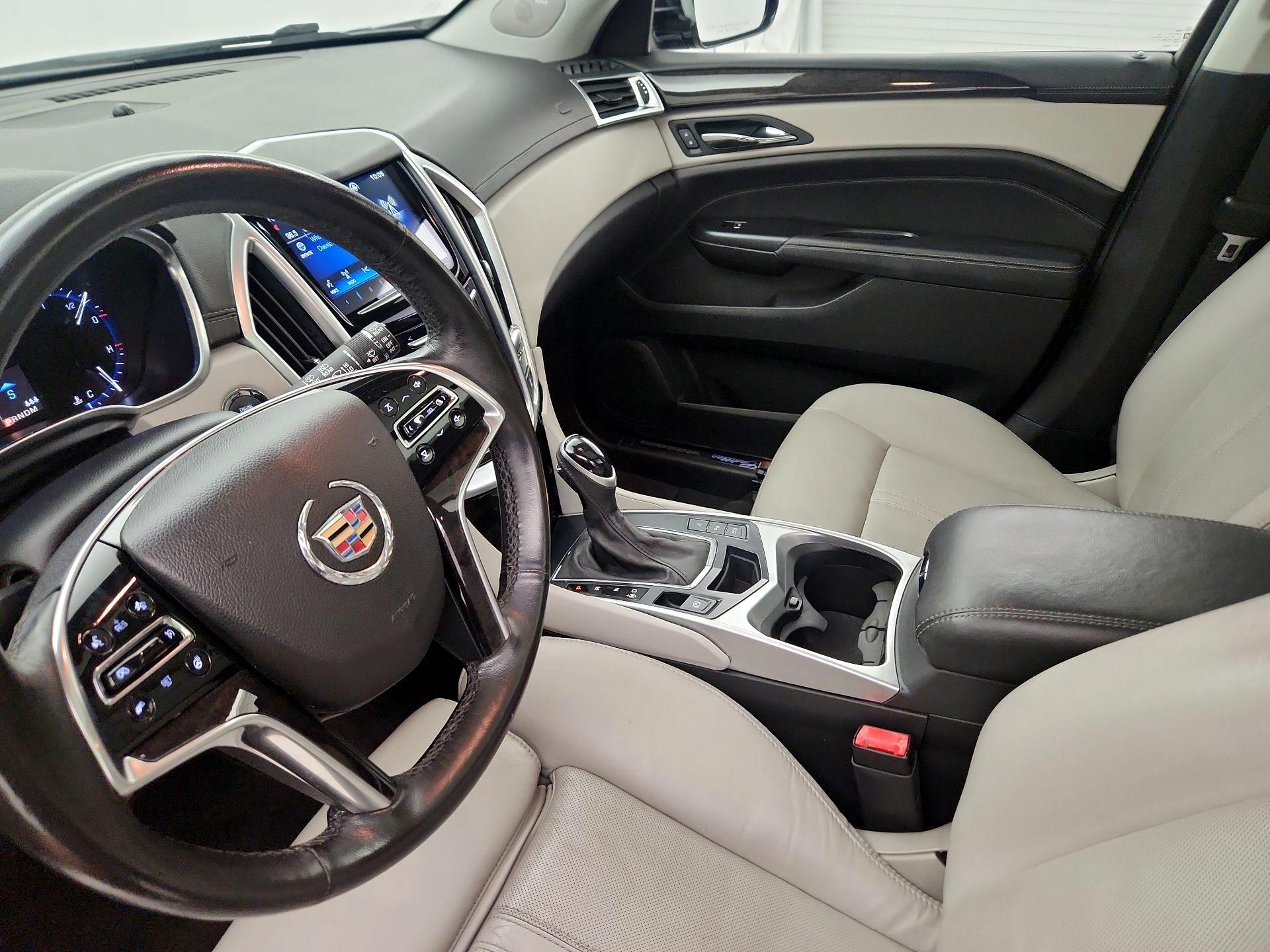 Thumbnail: 2016 Cadillac SRX - 11