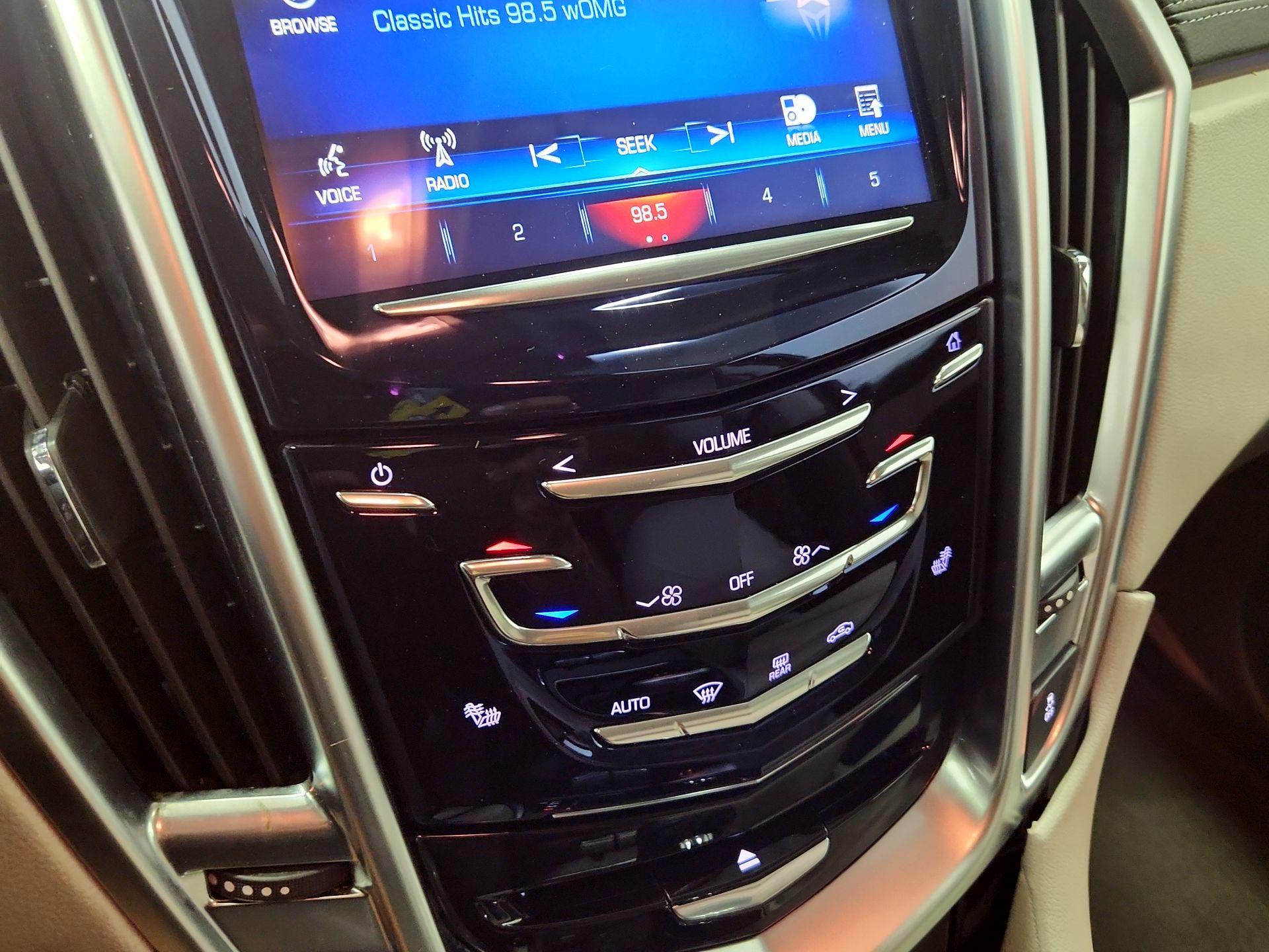 Thumbnail: 2016 Cadillac SRX - 16