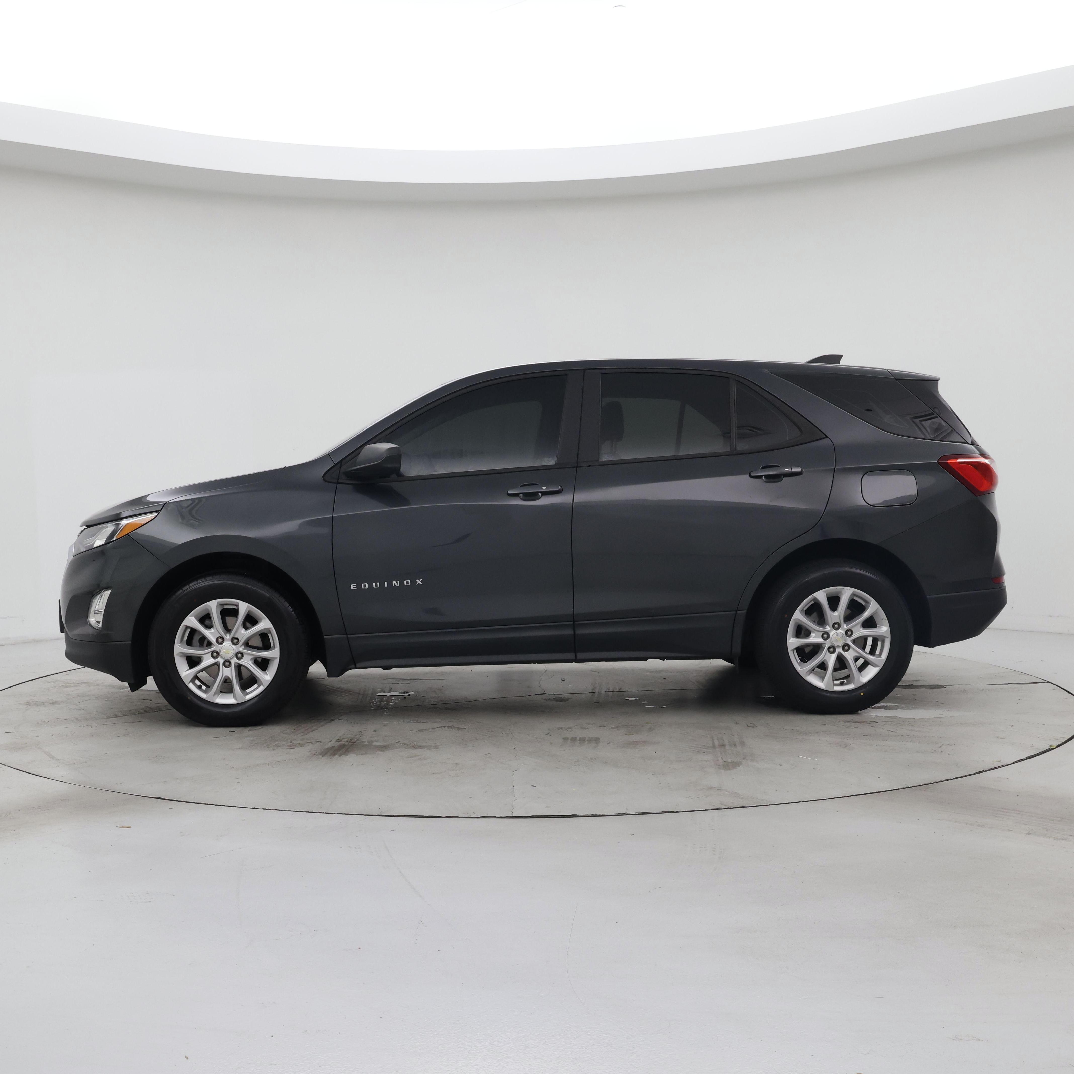 Thumbnail: 2019 Chevrolet Equinox - 3