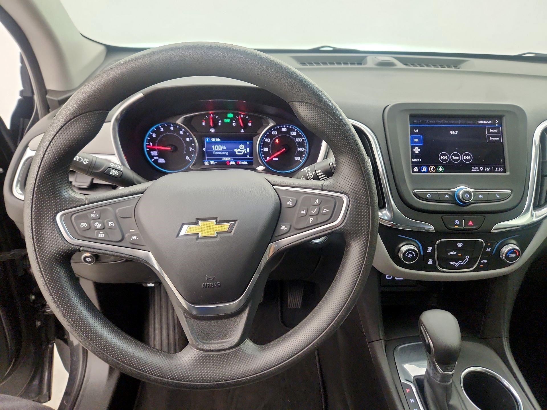 Thumbnail: 2022 Chevrolet Equinox - 9