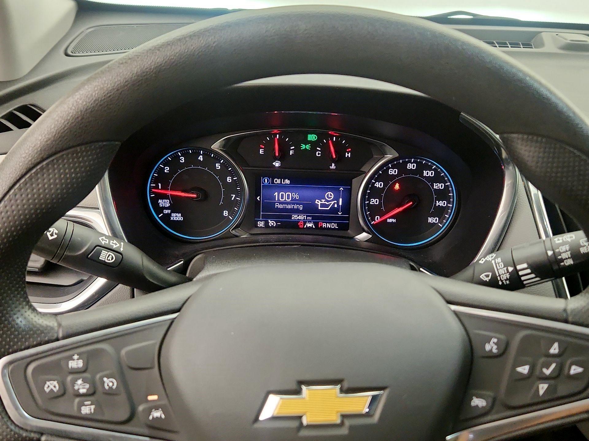Thumbnail: 2022 Chevrolet Equinox - 10