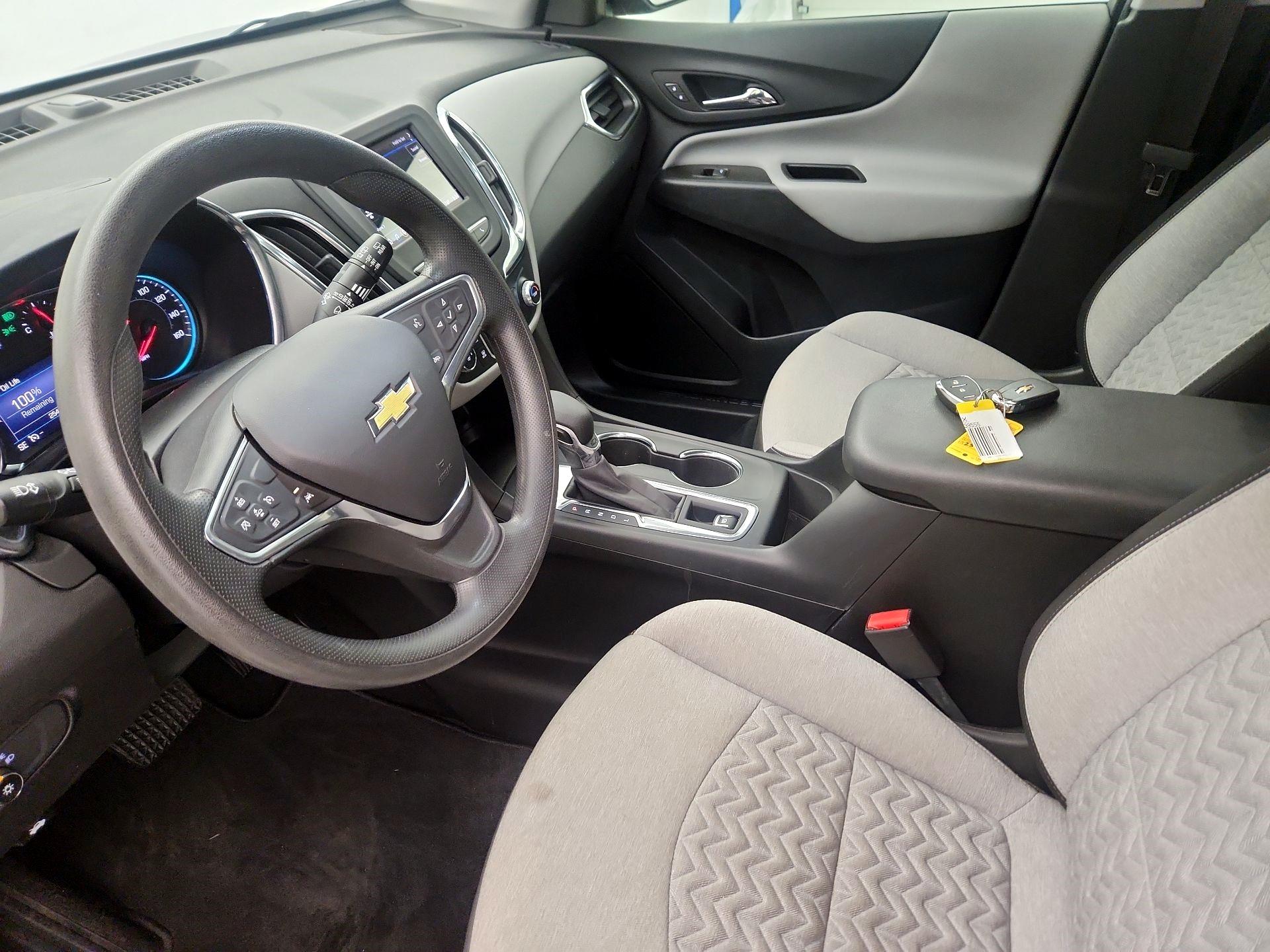 Thumbnail: 2022 Chevrolet Equinox - 11