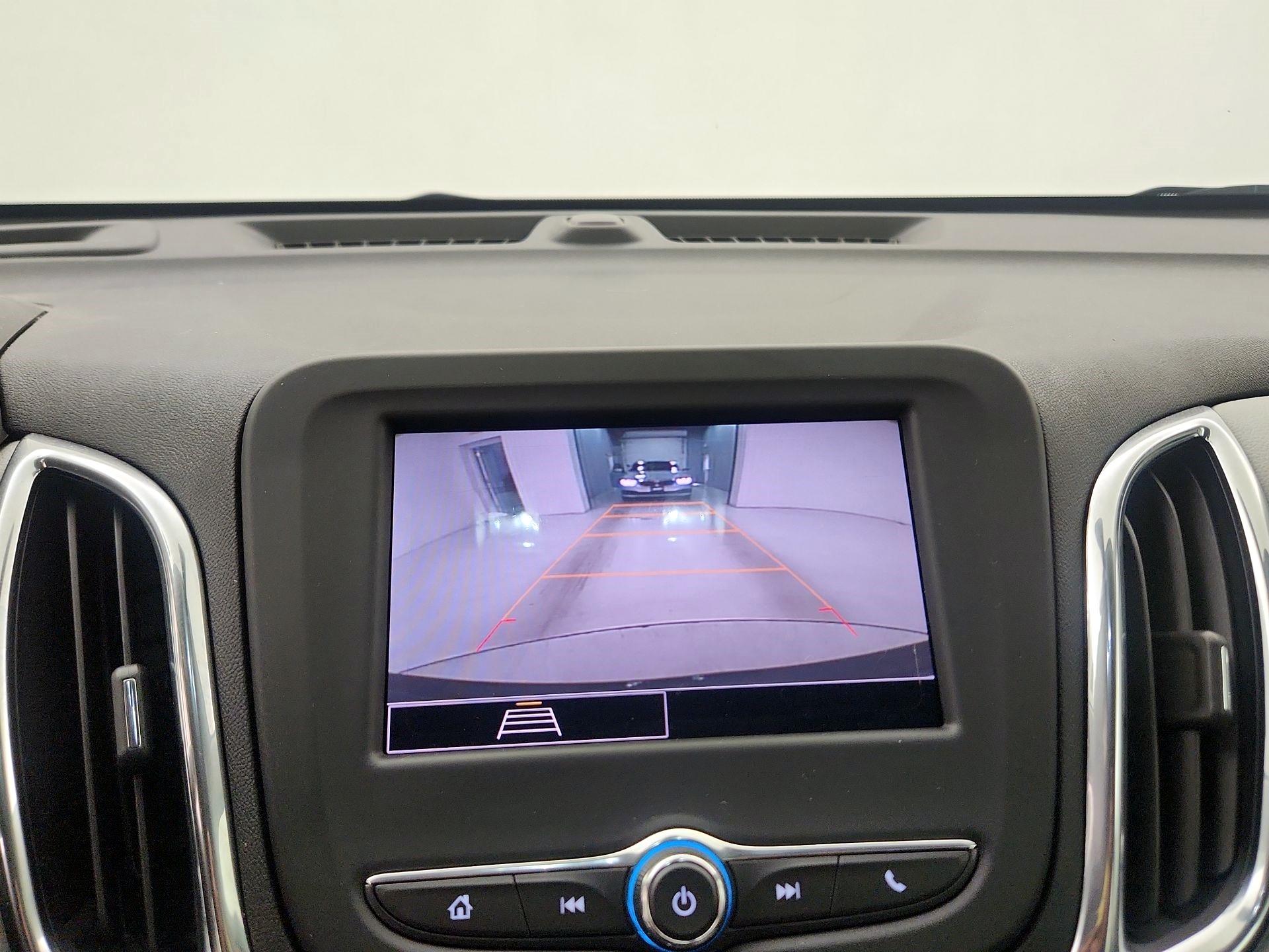 Thumbnail: 2022 Chevrolet Equinox - 14