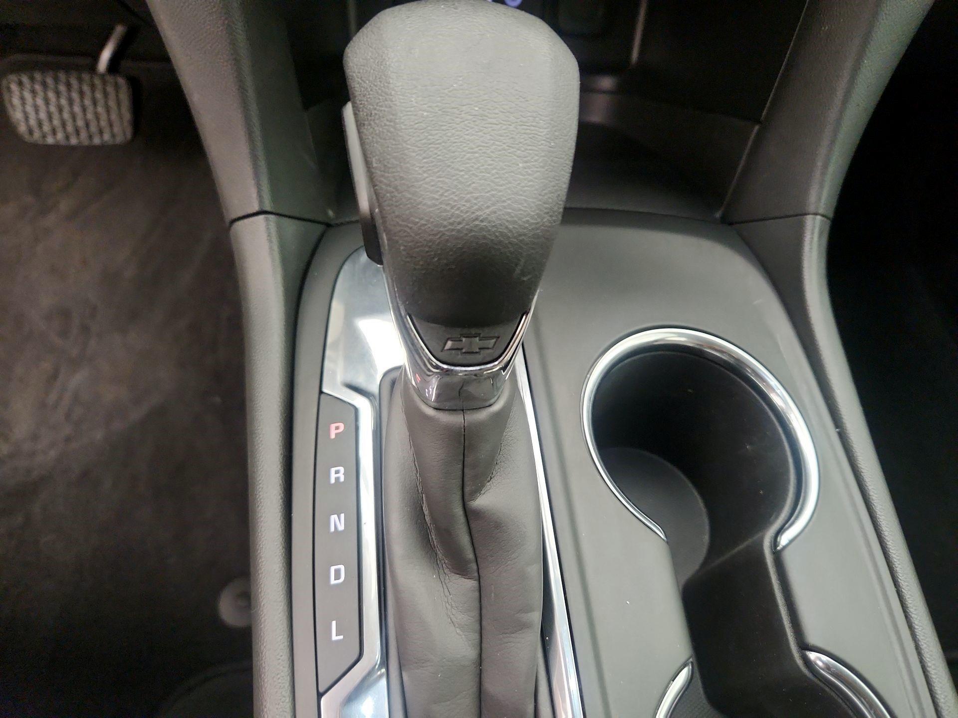 Thumbnail: 2022 Chevrolet Equinox - 17