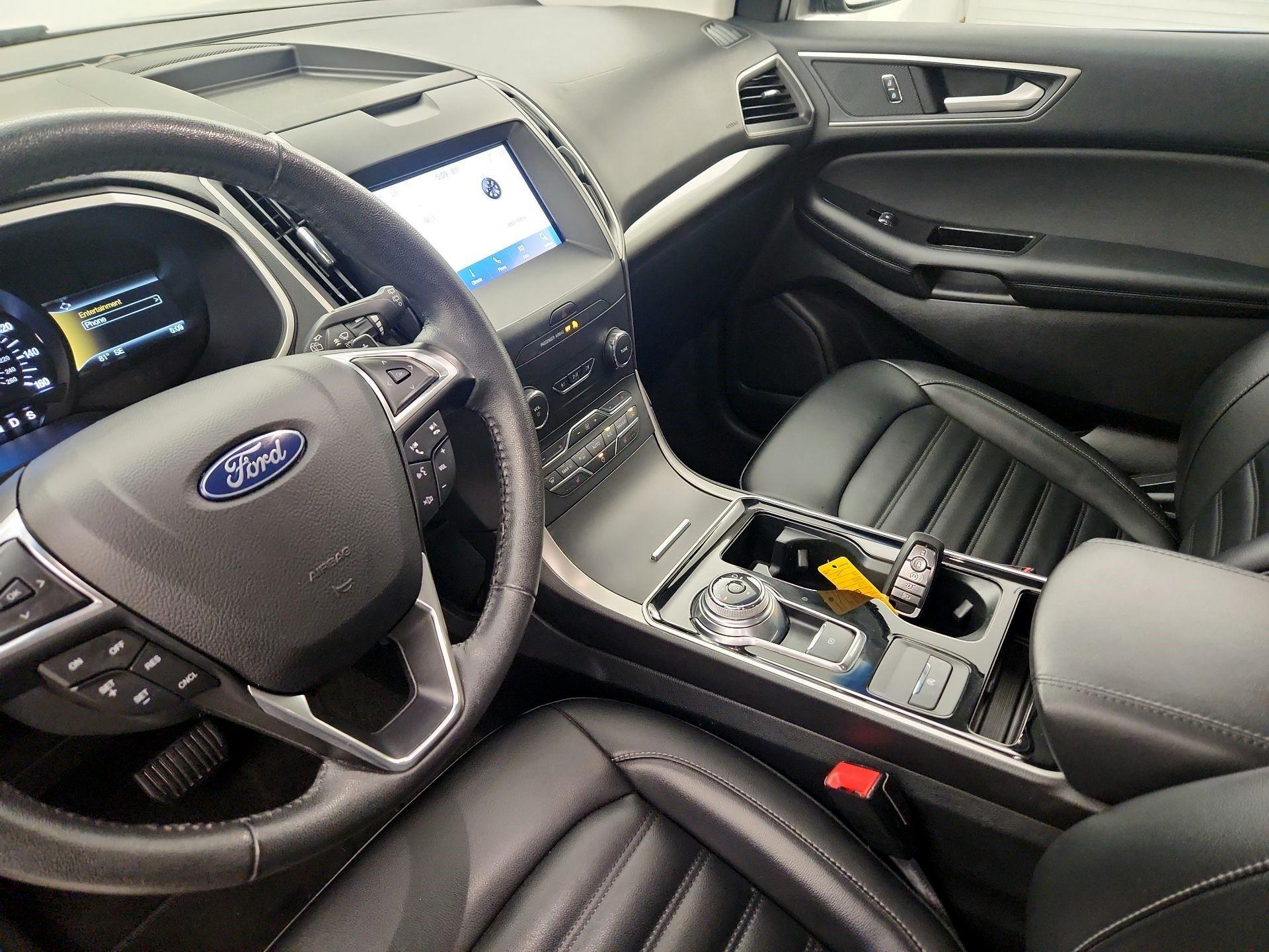 Thumbnail: 2020 Ford Edge - 11