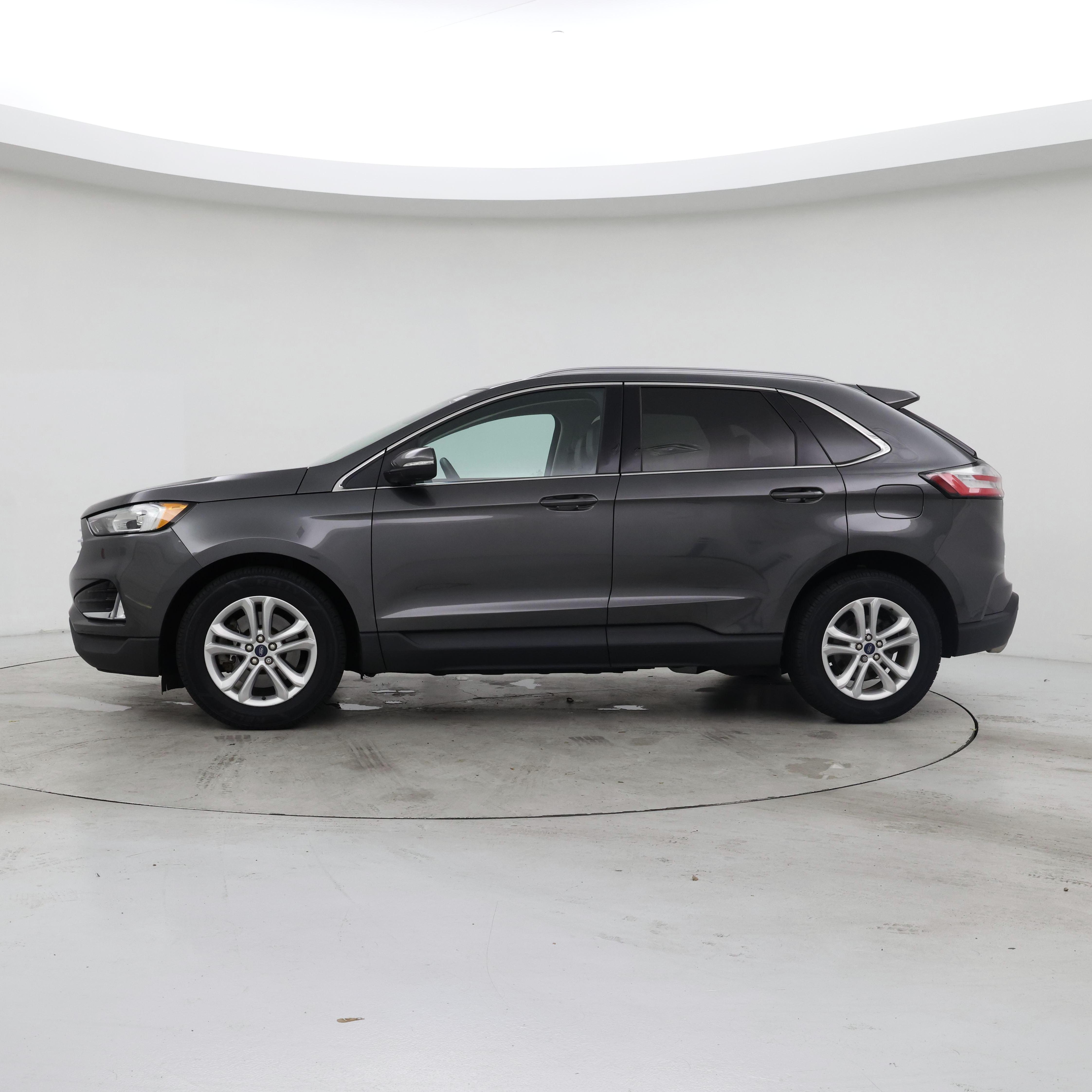 Thumbnail: 2020 Ford Edge - 3