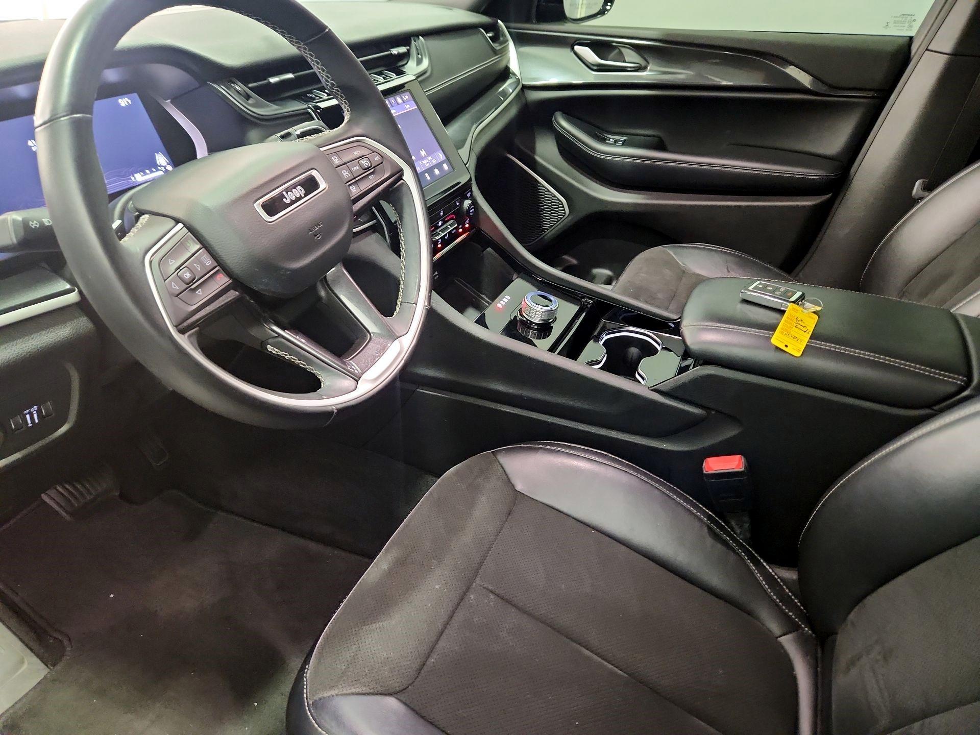 Thumbnail: 2022 Jeep Grand Cherokee L - 11