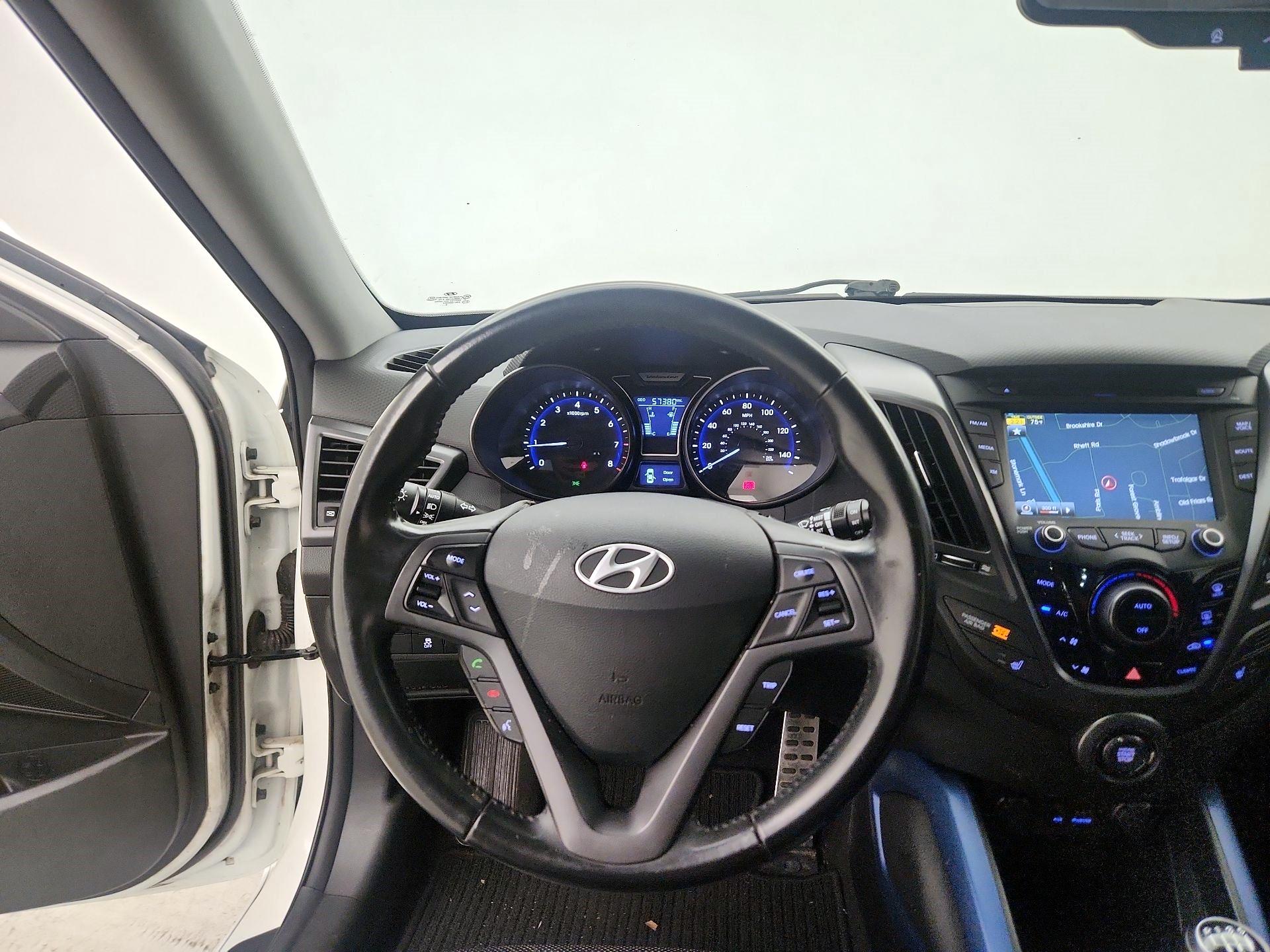 Thumbnail: 2014 Hyundai Veloster - 10