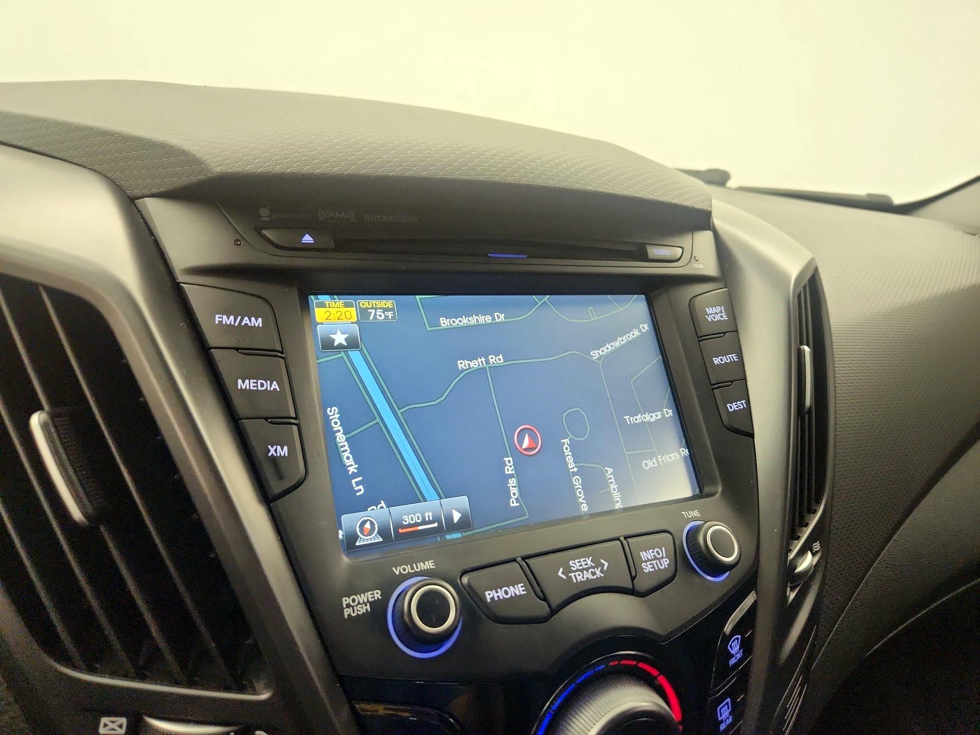 Thumbnail: 2014 Hyundai Veloster - 14