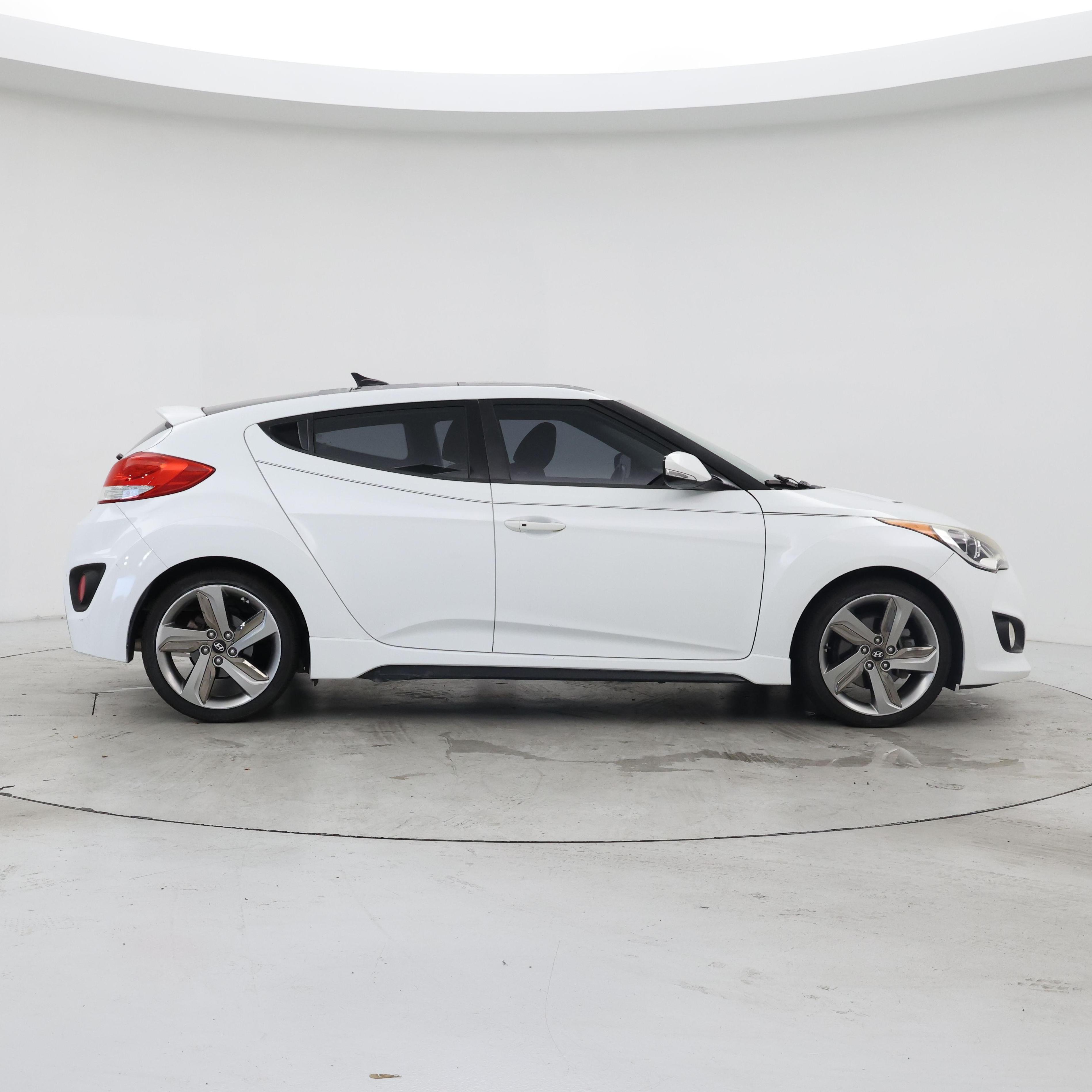 Thumbnail: 2014 Hyundai Veloster - 7
