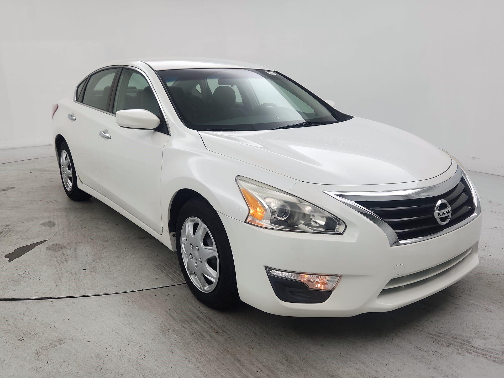 Thumbnail: 2013 Nissan Altima - 1