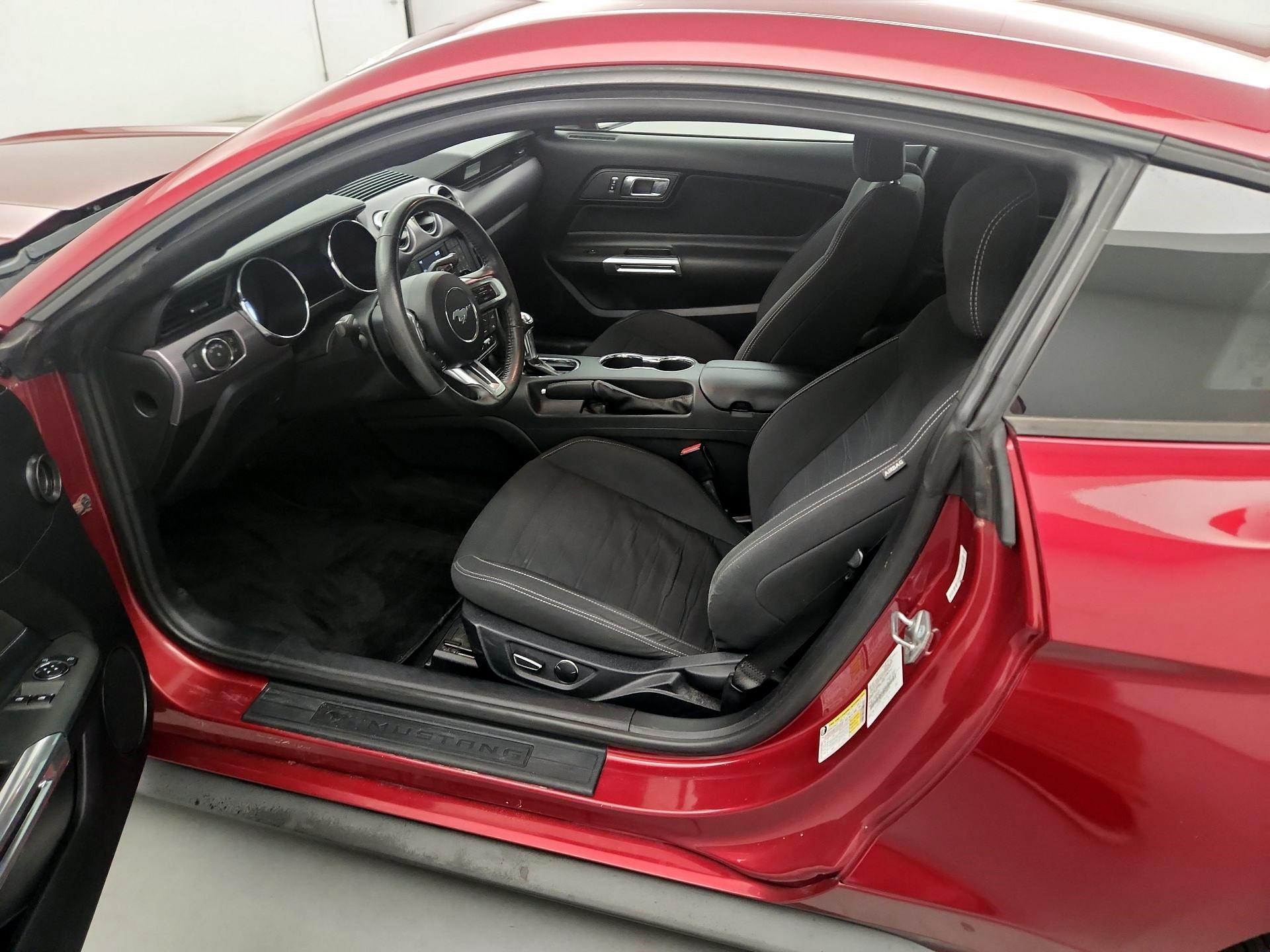 Thumbnail: 2017 Ford Mustang - 9